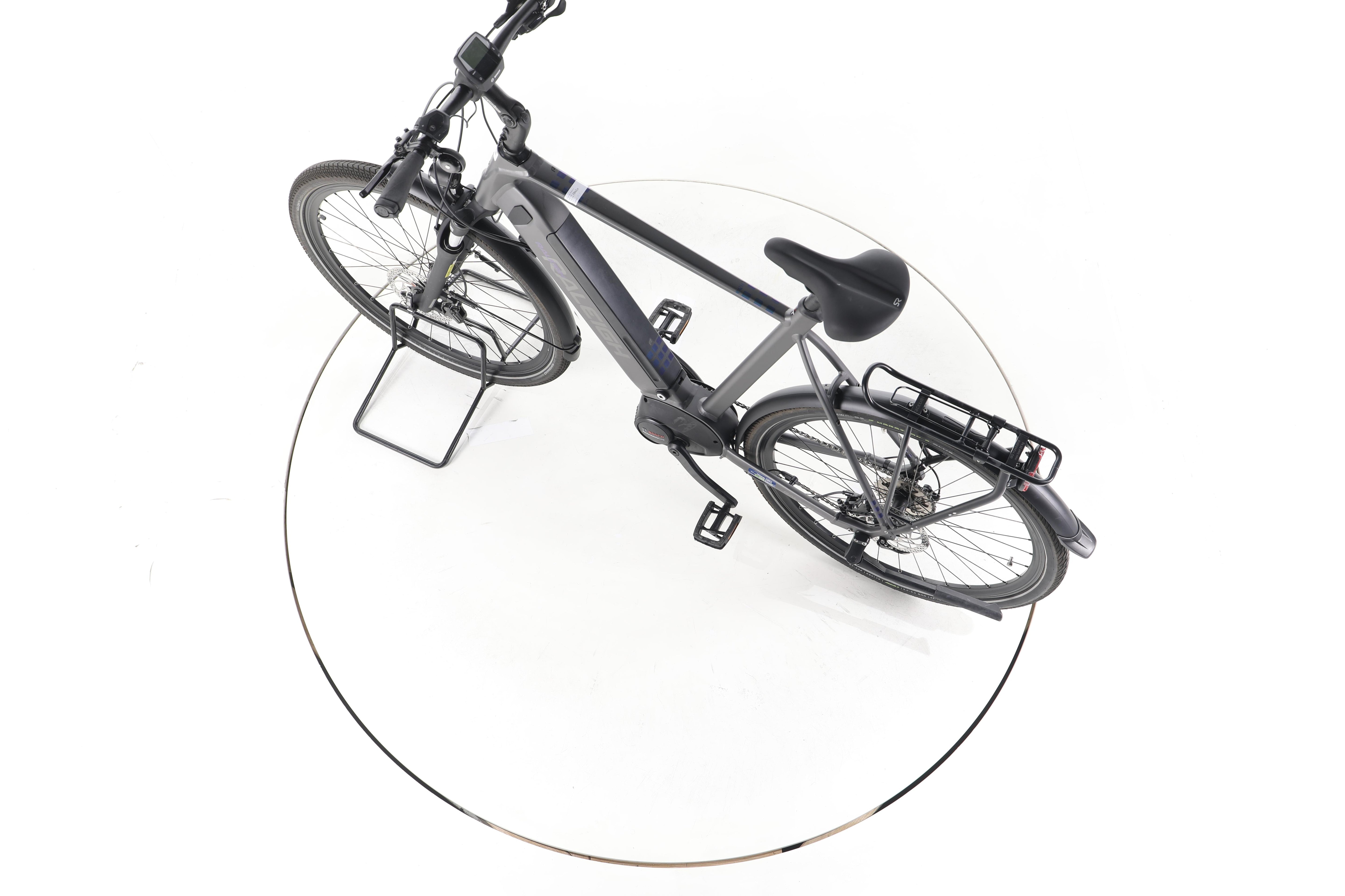 Raleigh Kent 10 Trekking E-Bike - Image 20