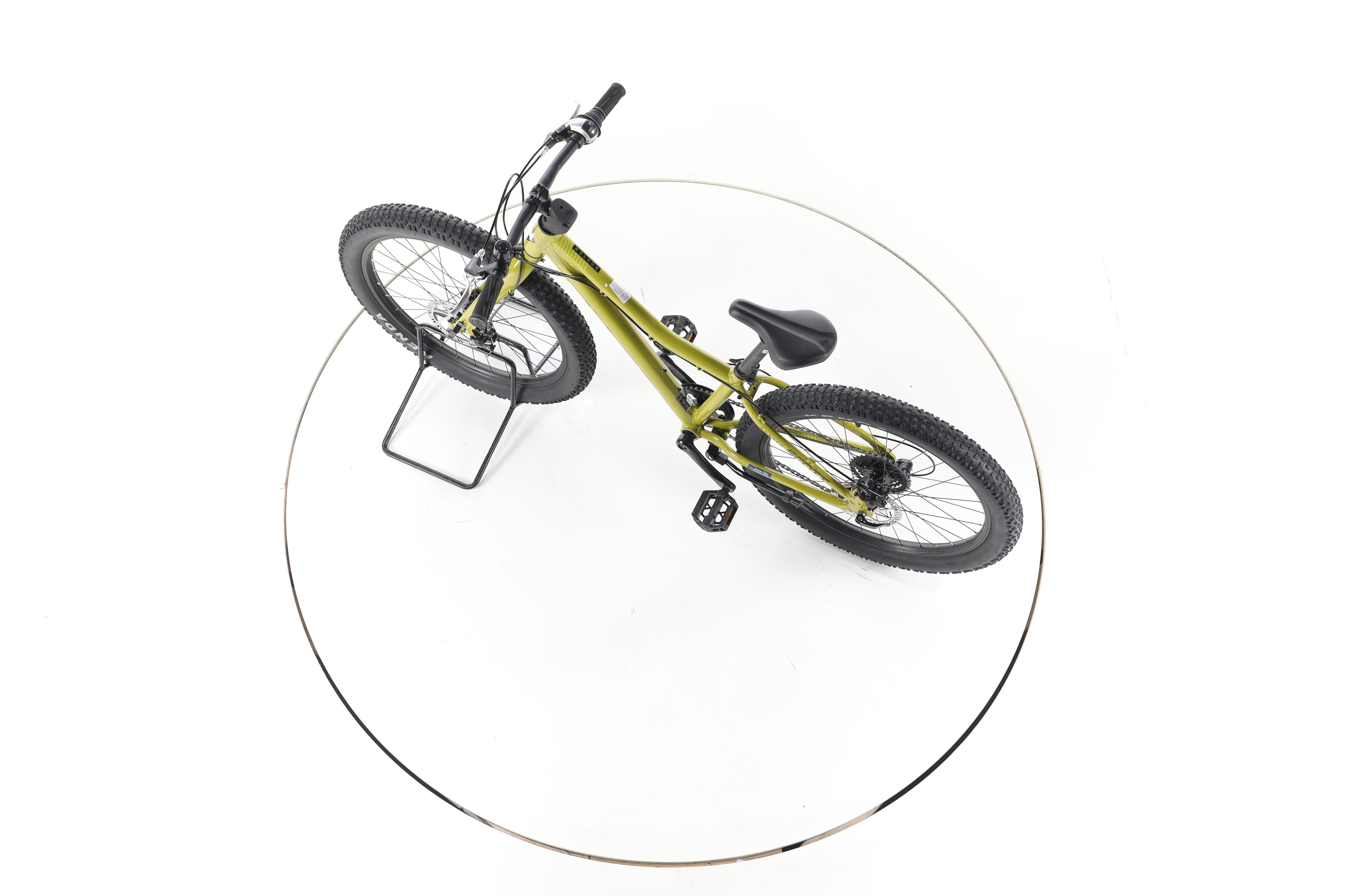 Scott Roxter 24 - Image 20