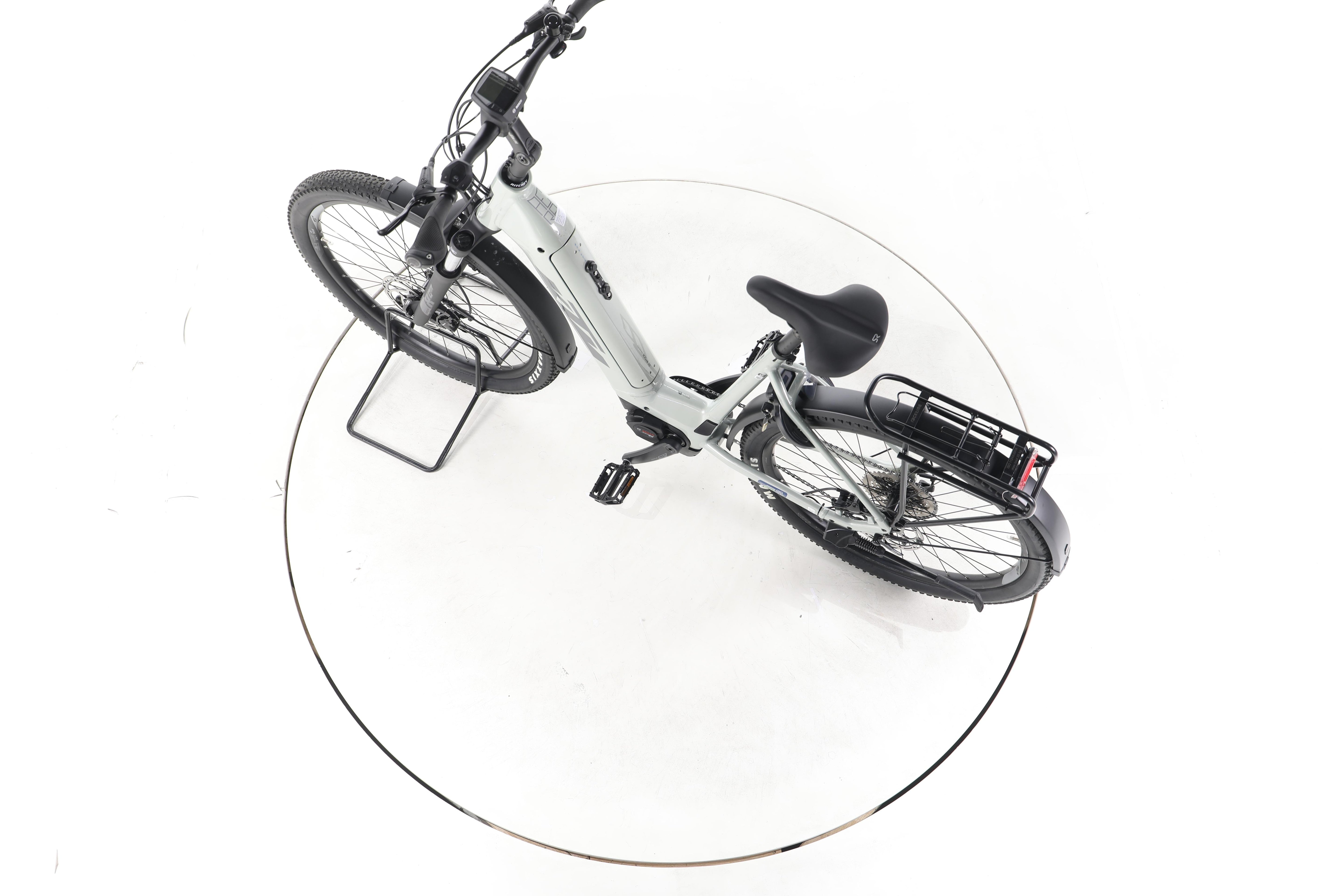 KTM Macina AERA 571 LFC Trekking E-Bike Tiefeinsteiger - Image 20