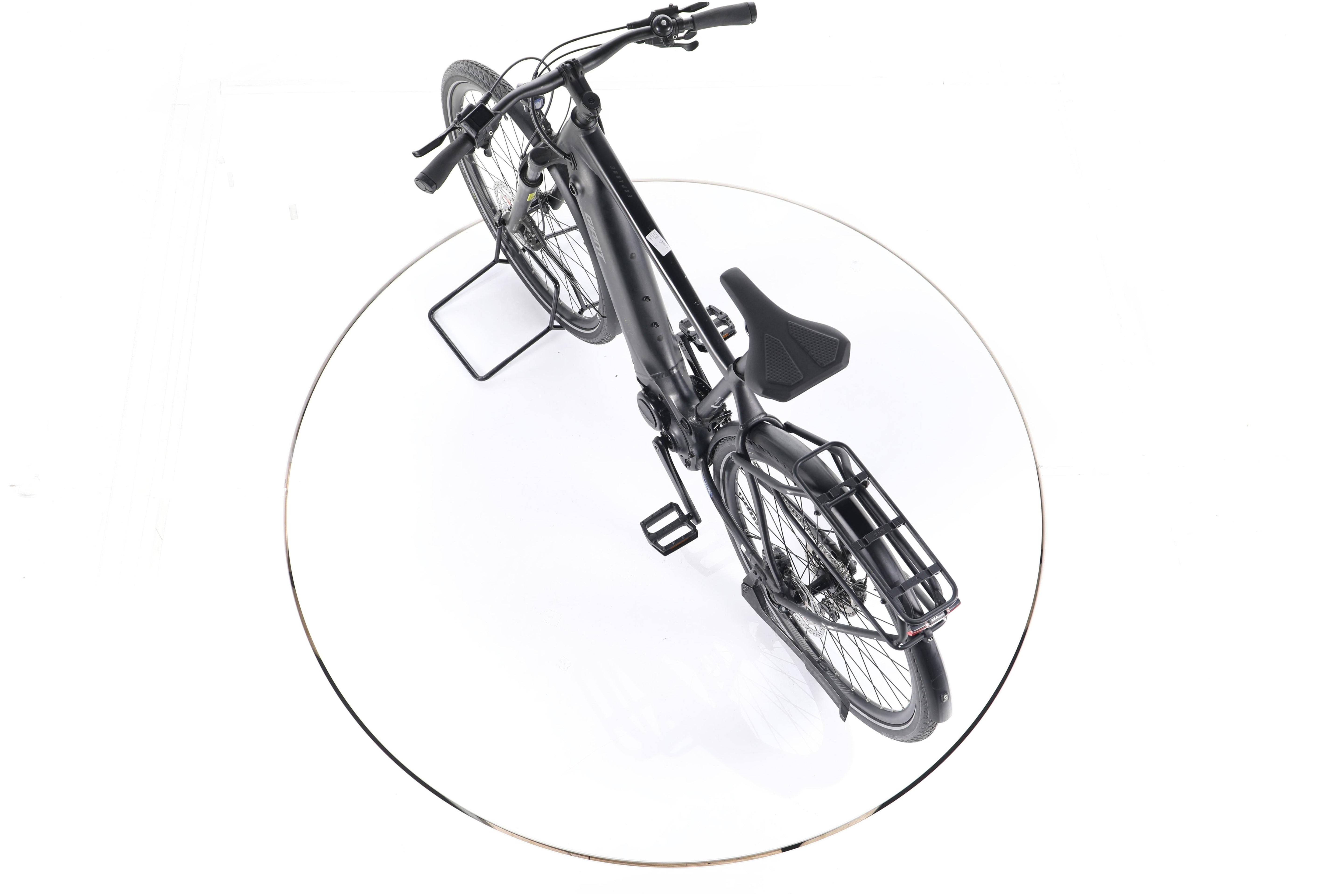 Giant Explore E+ 1 Trekking E-Bike - Image 21