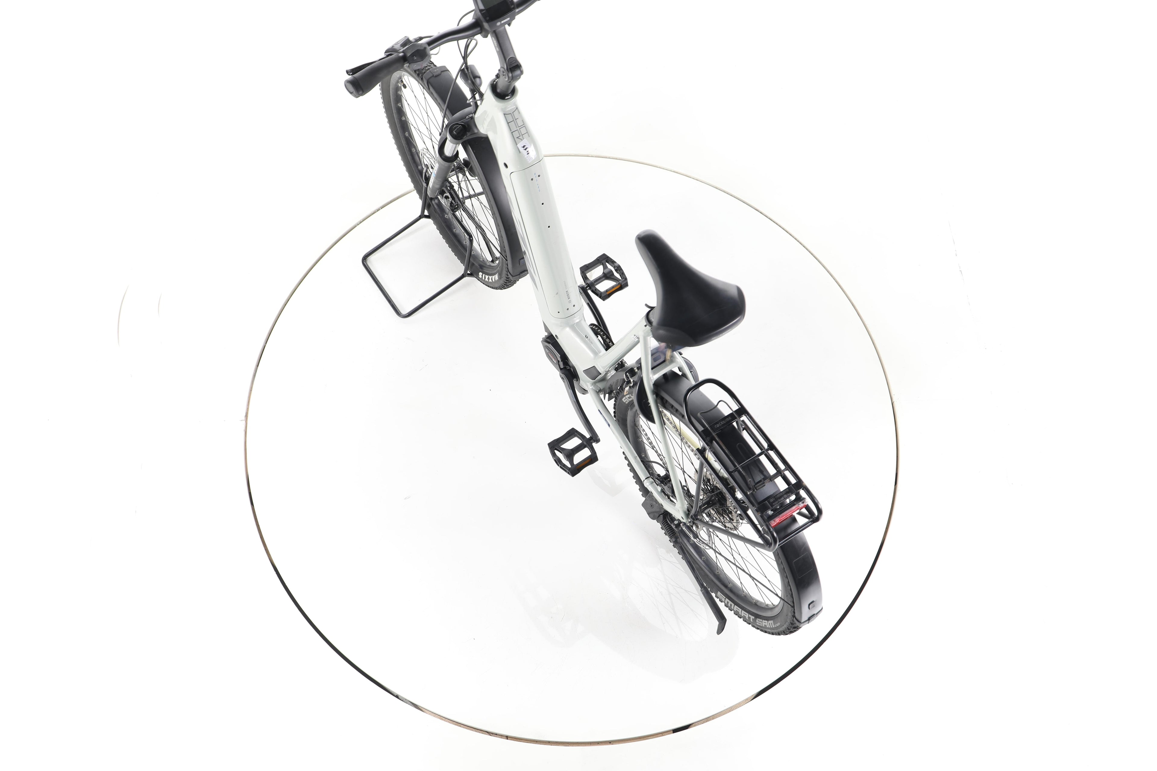 KTM Macina aera 571 LFC Trekking E-Bike Tiefeinsteiger - Image 21