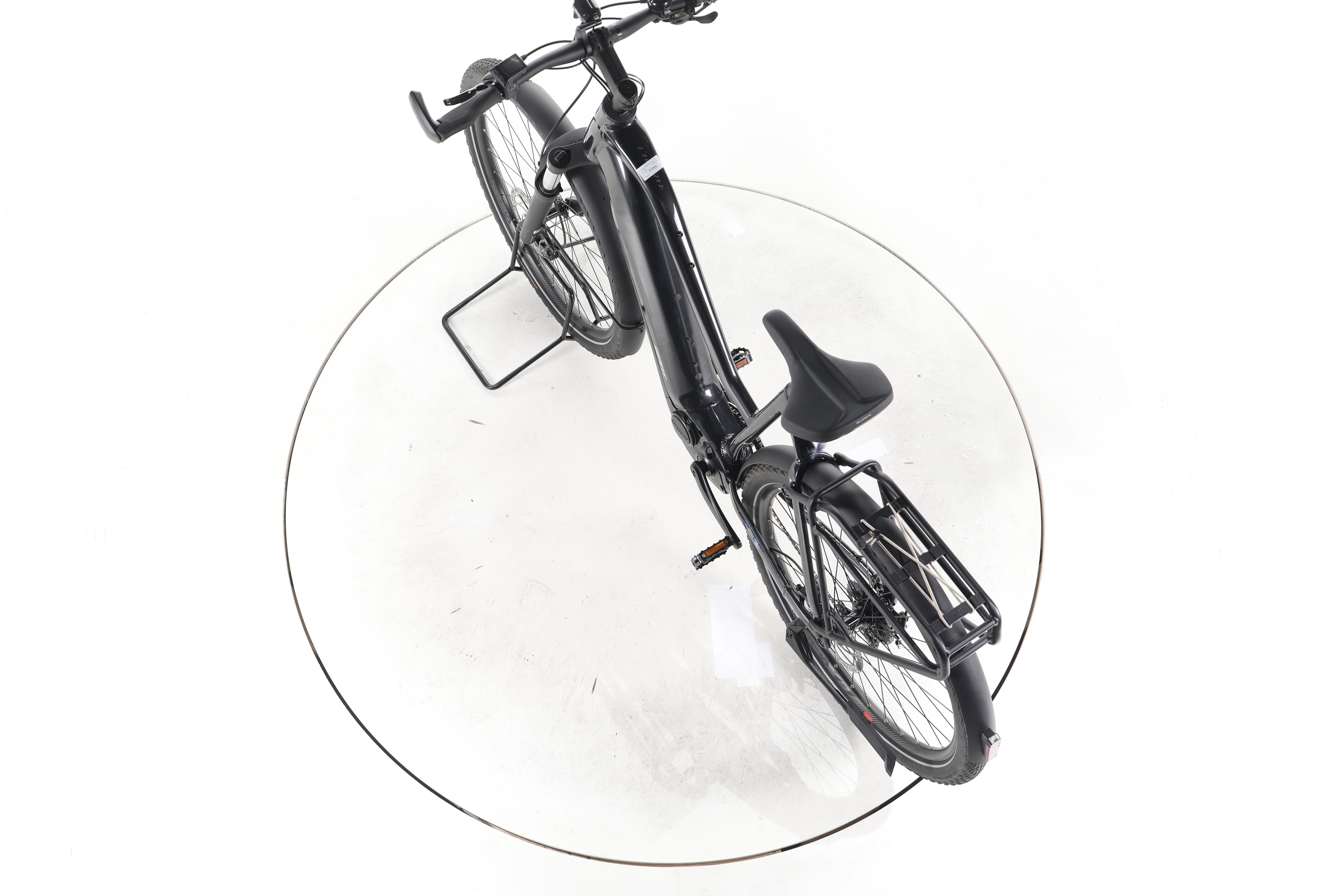 Giant Explore E+ 2 Trekking E-Bike - Image 21