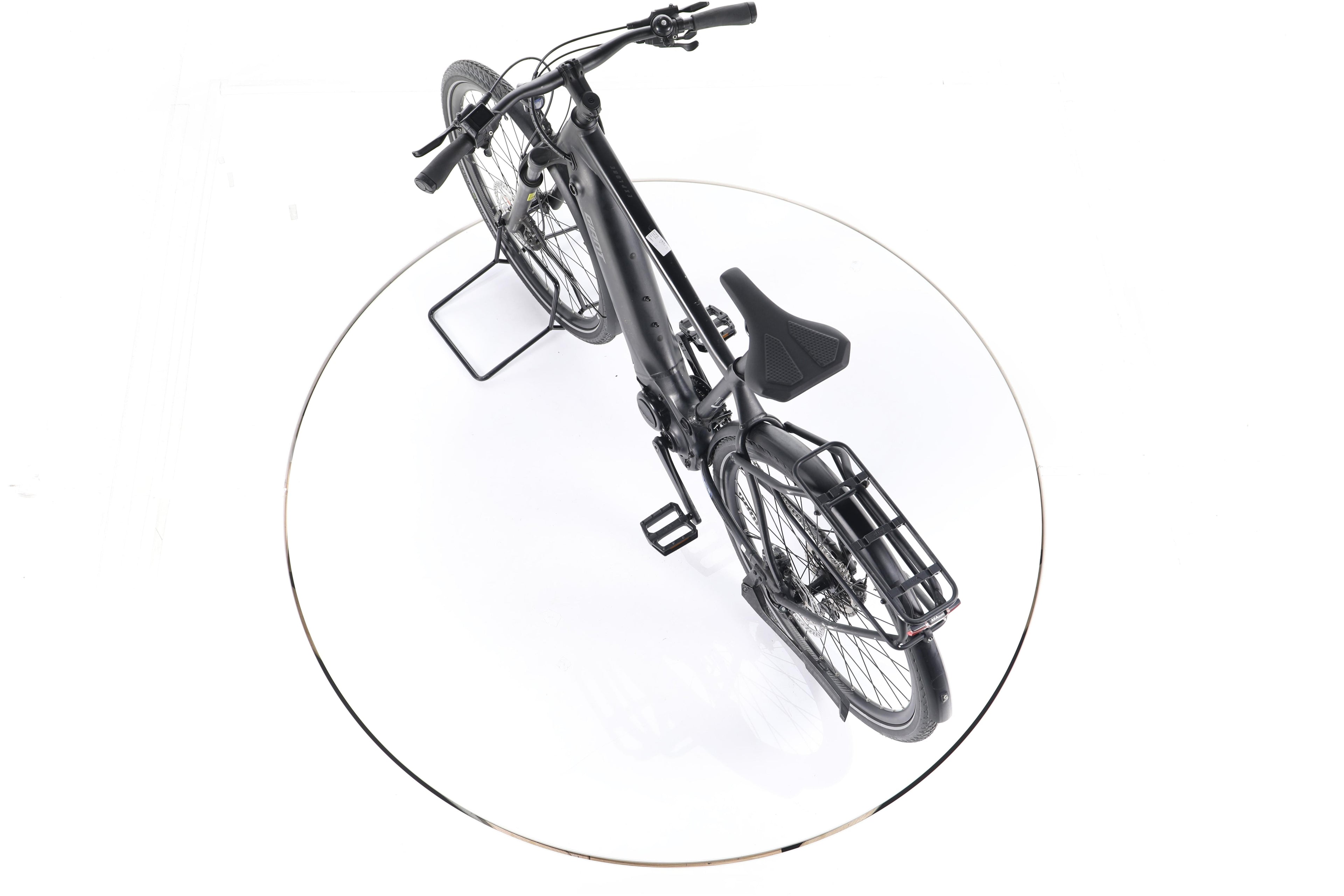 Giant Explore E+ 1 Trekking E-Bike - Image 21