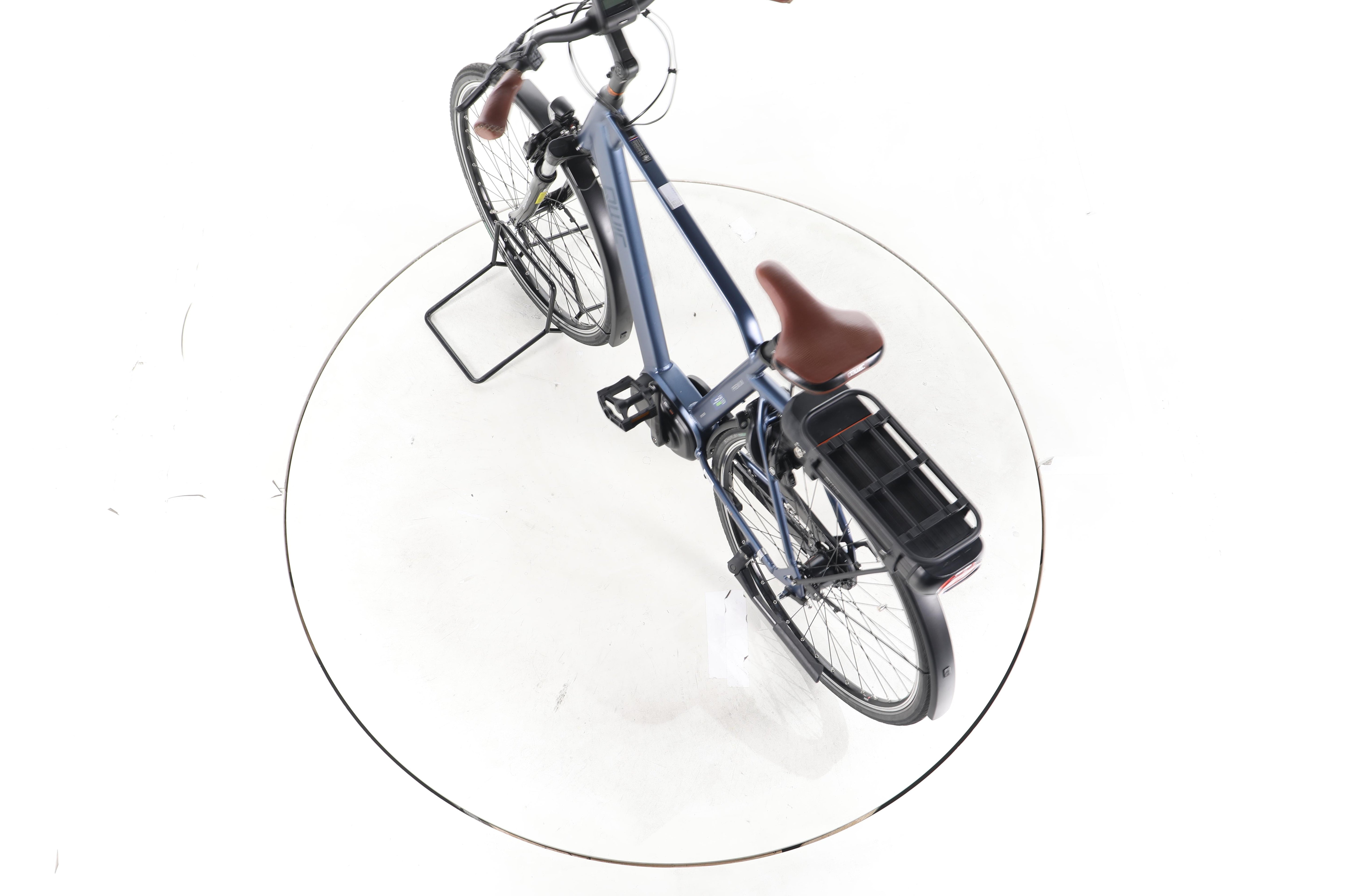 QWIC Premium MN7C City E-Bike 2024 - Image 21
