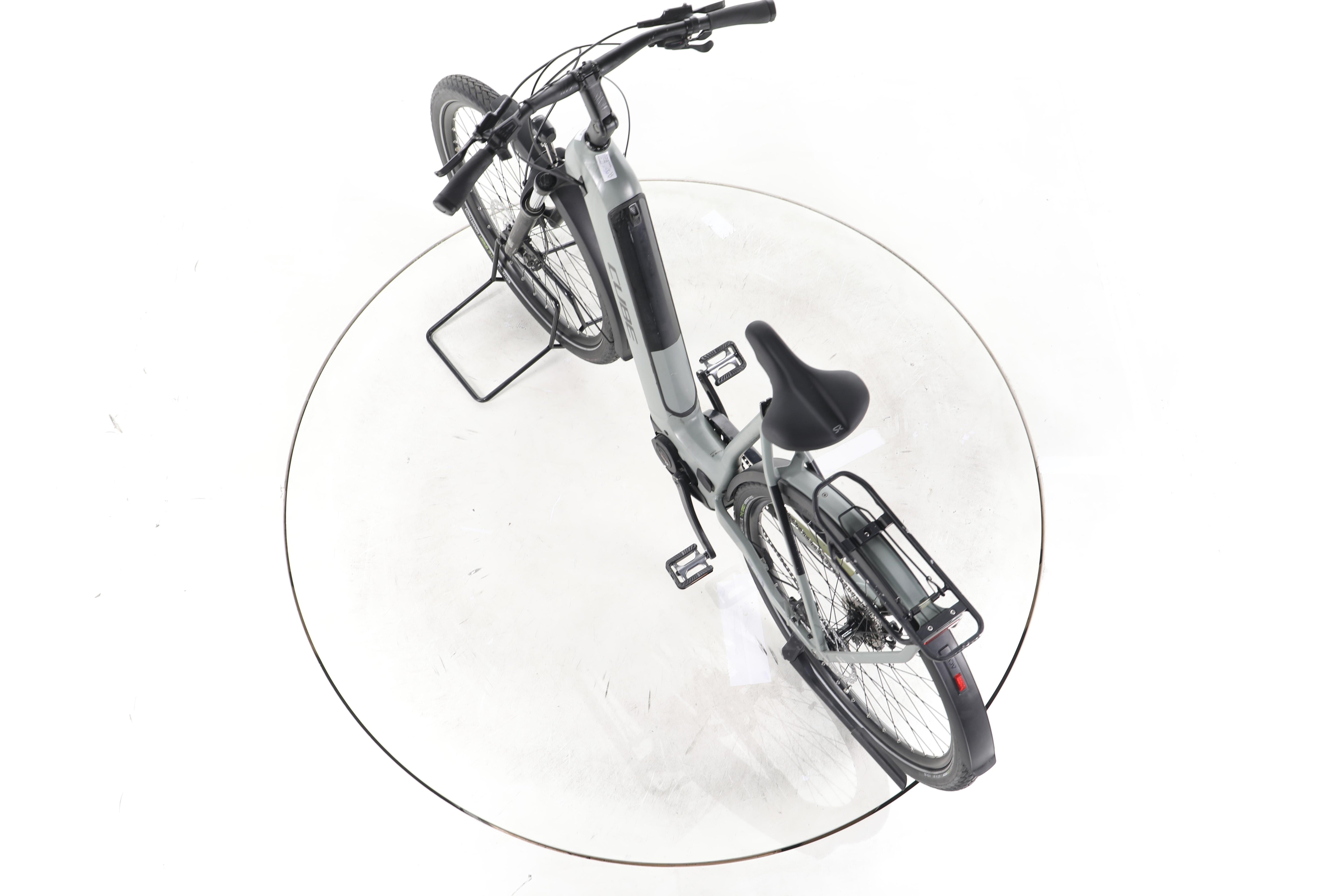 Cube Kathmandu Hybrid ONE Trekking E-Bike Tiefeinsteiger - Image 21