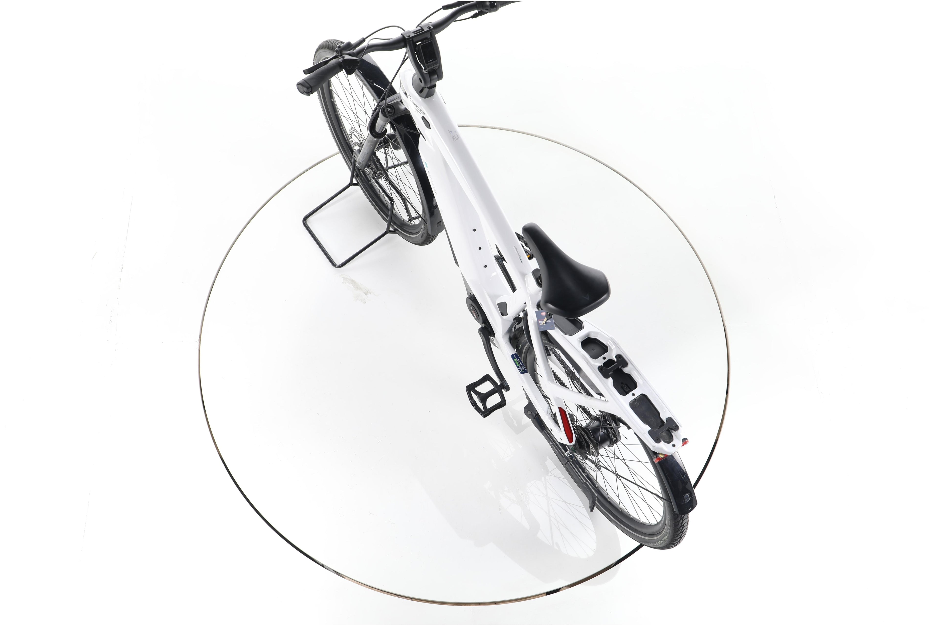 Bianchi E-Omnia T-Type City E-Bike - Image 21