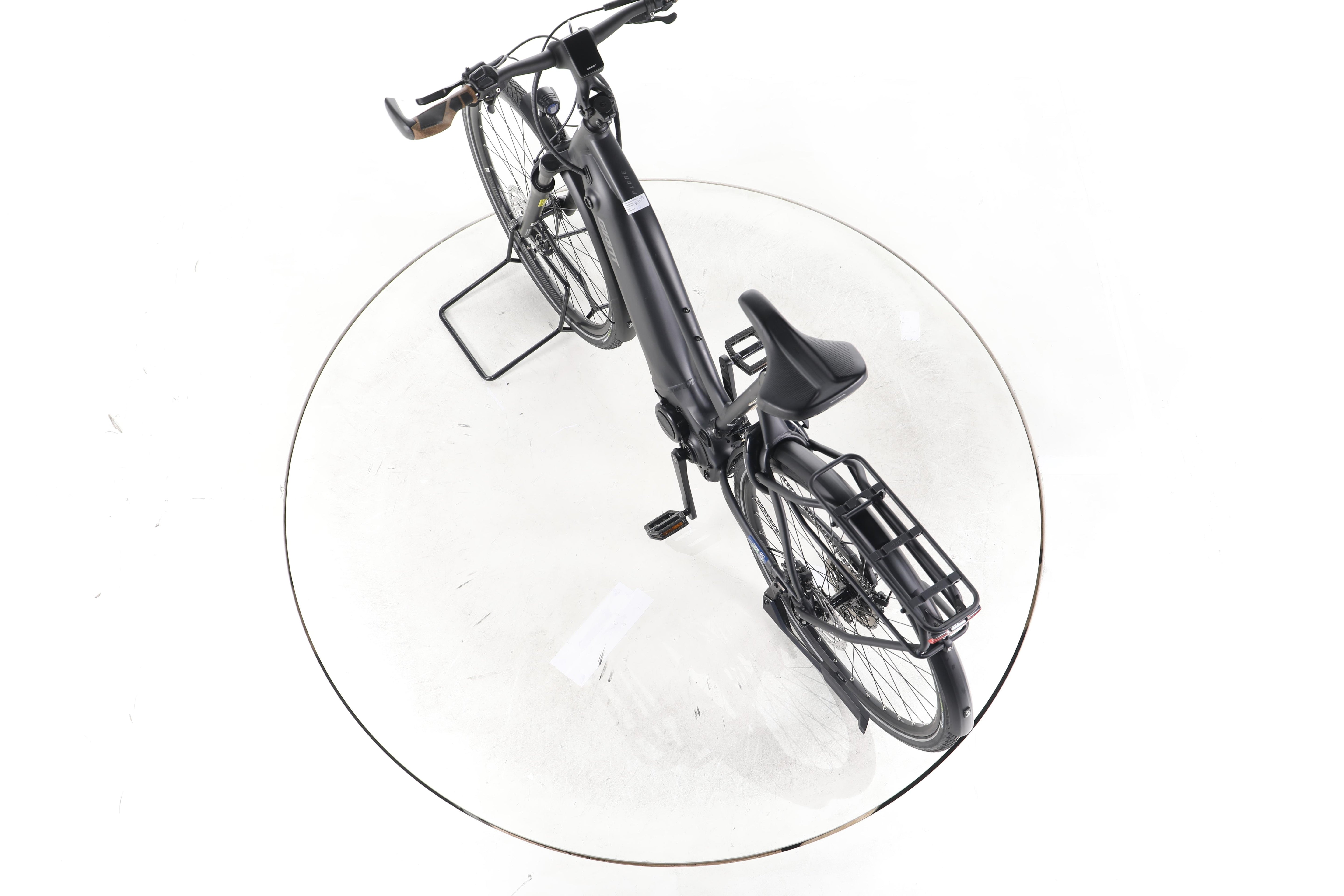 Giant Explore E+1 Trekking E-Bike - Image 21