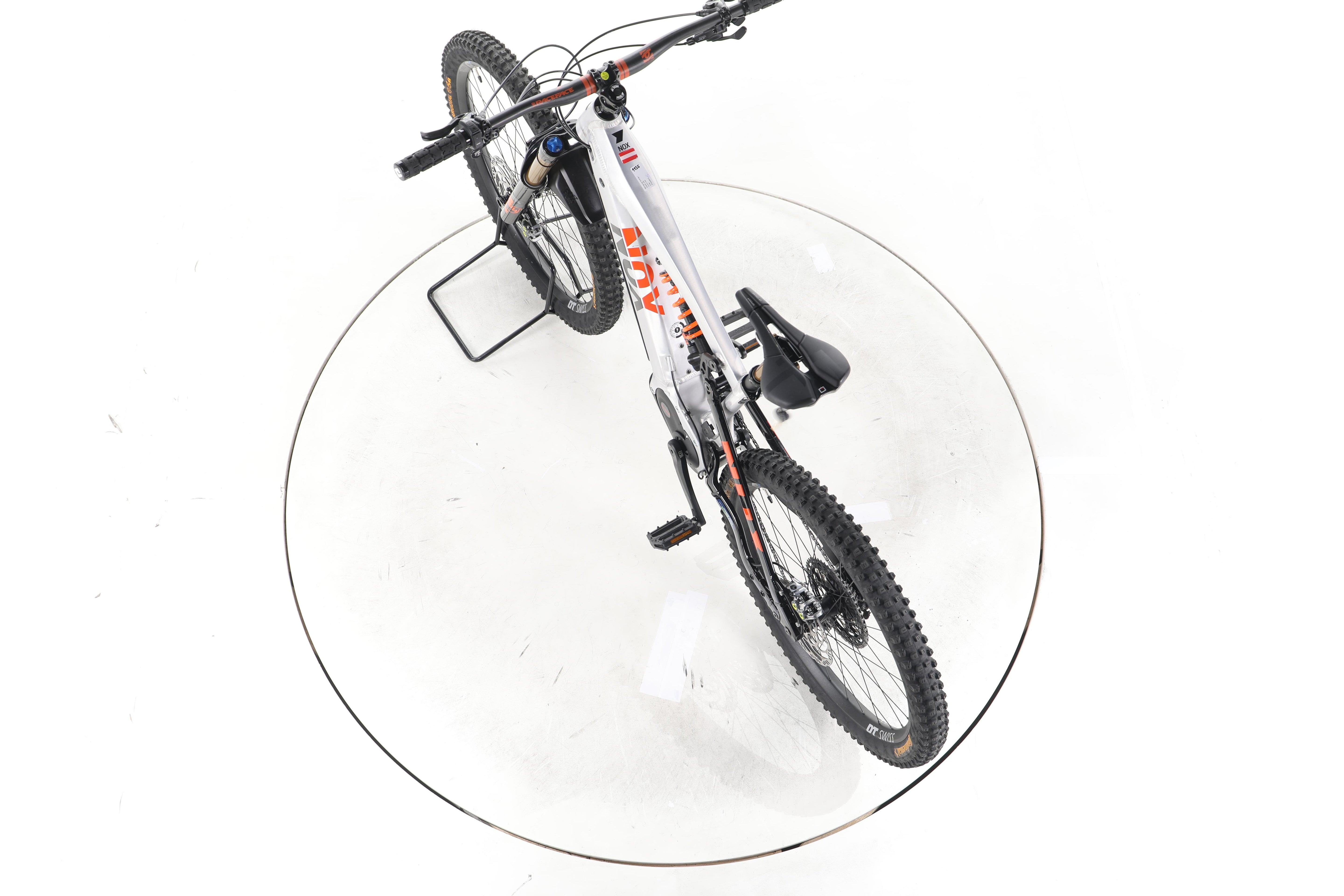 Nox Cycles Enduro 7.1 E-Bike Fully - Image 21