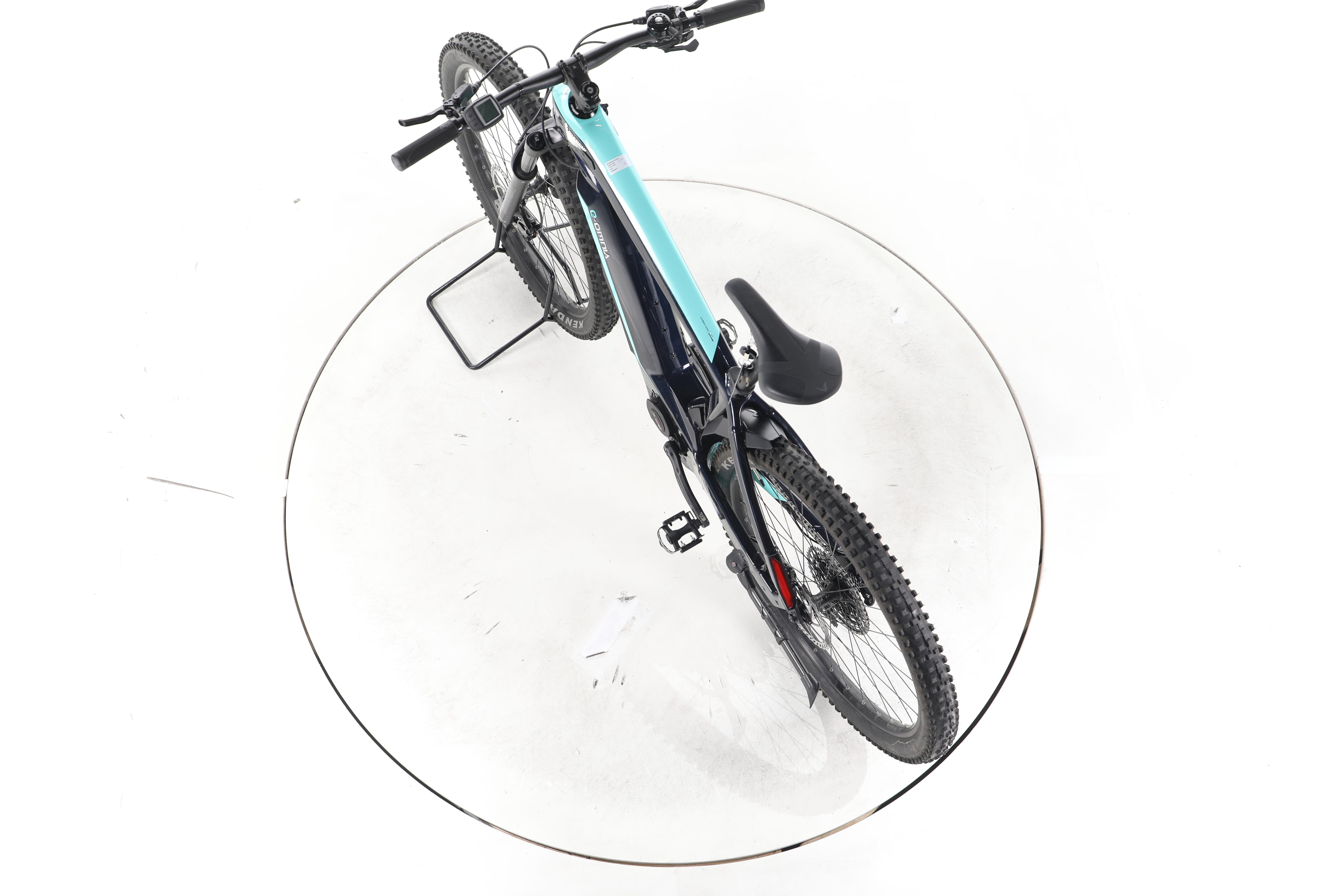 Bianchi E-Omnia X-Type E-Bike - Image 21