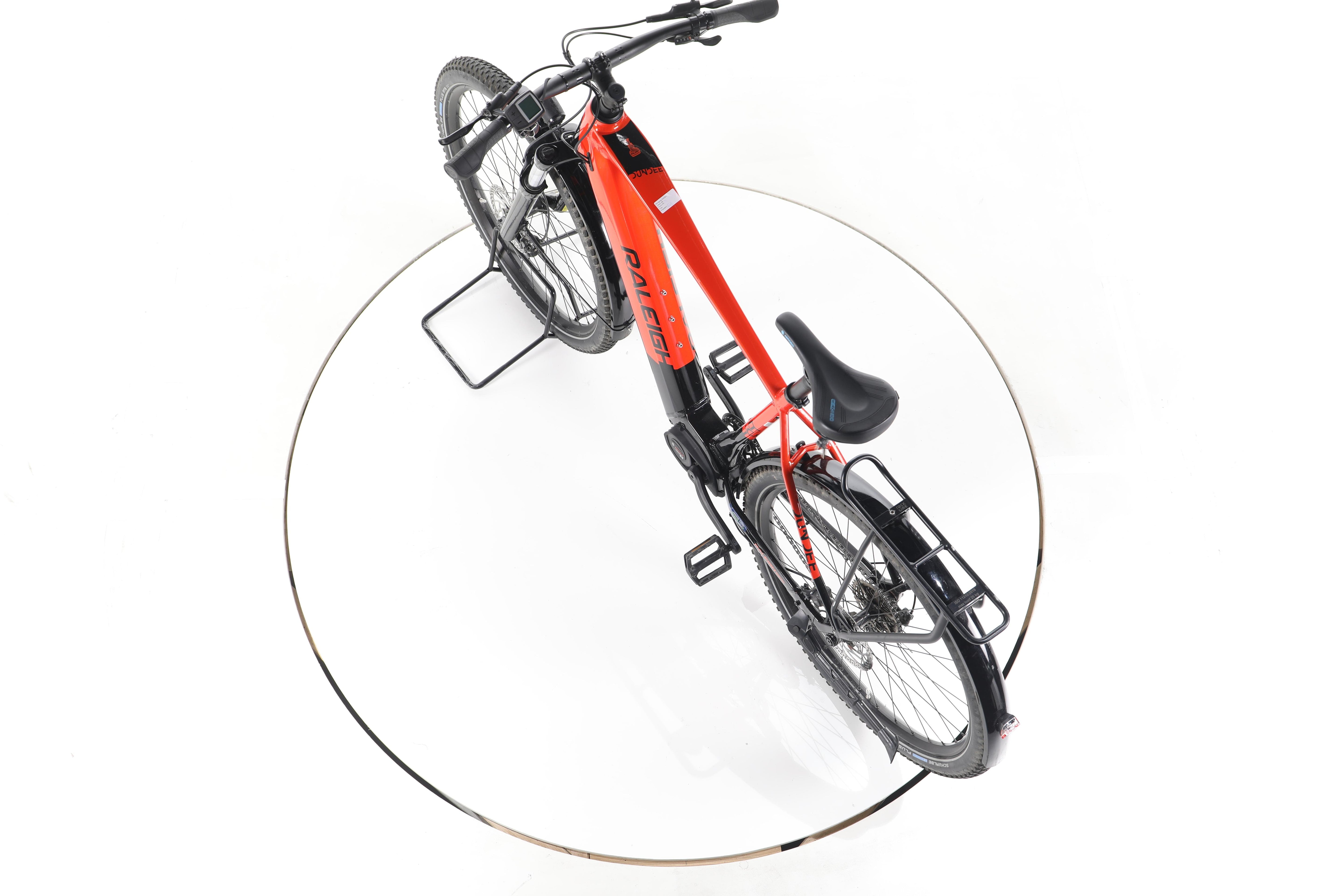 Raleigh Dundee 9 Trekking E-Bike - Image 21