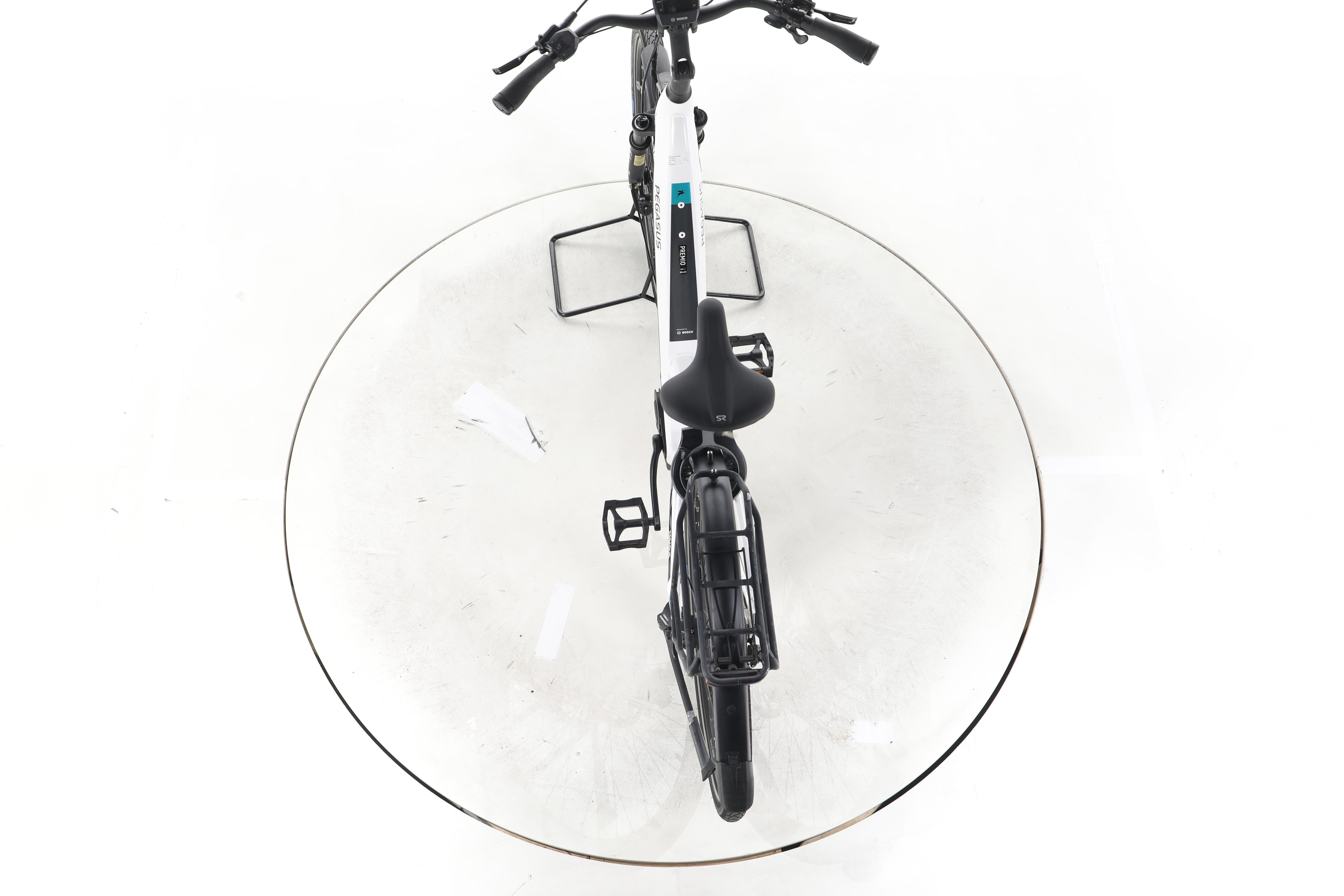 Pegasus Premio Evo Lite Trekking E-Bike Tiefeinsteiger - Image 22