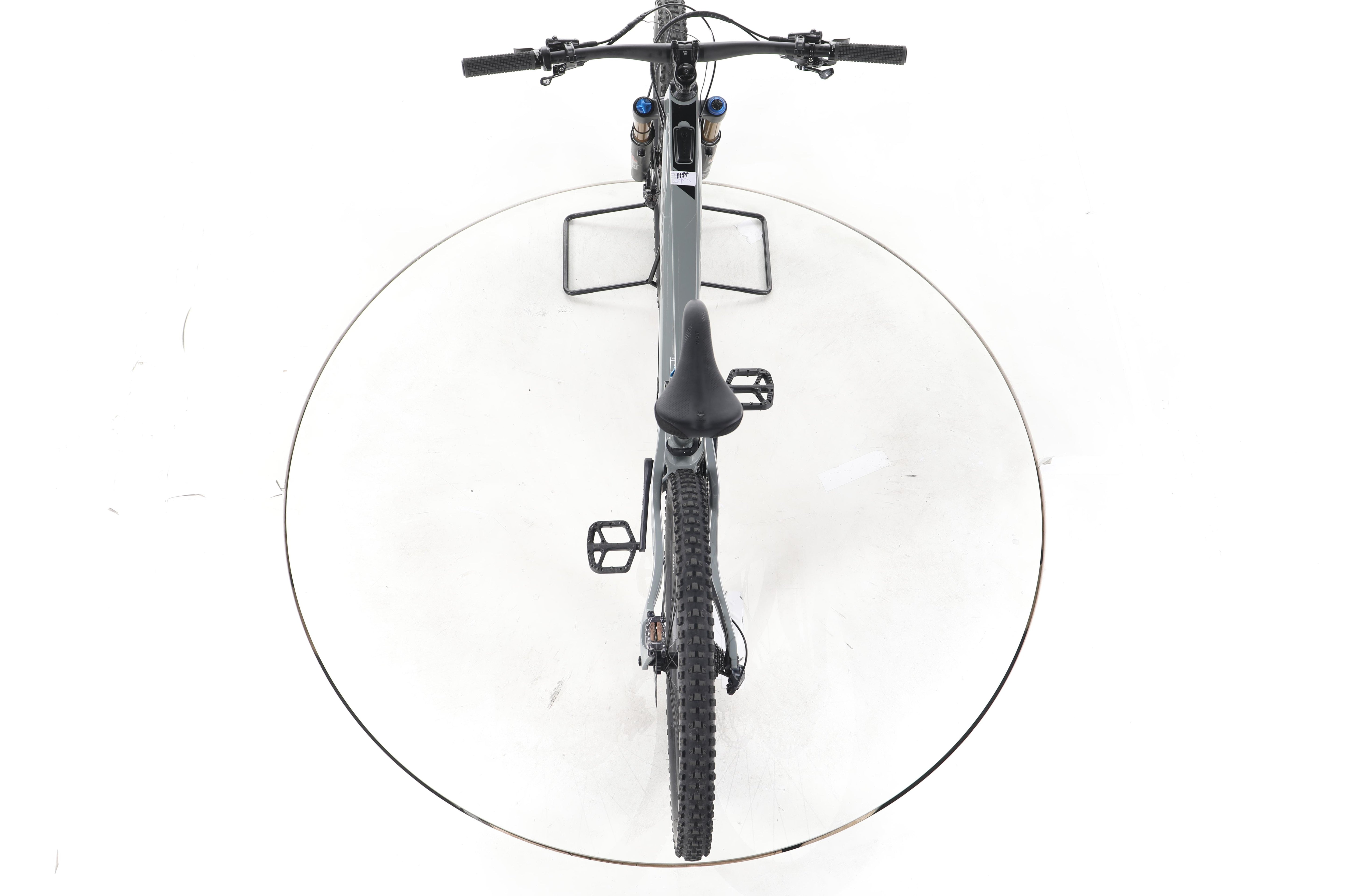 Pivot Cycles Shuttle SL E-Bike Fully Carbon - Image 22