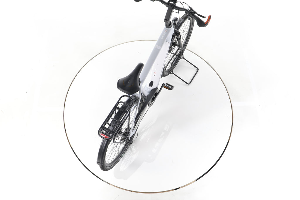 KTM Macina Style Pro Trekking E-Bike - Image 23
