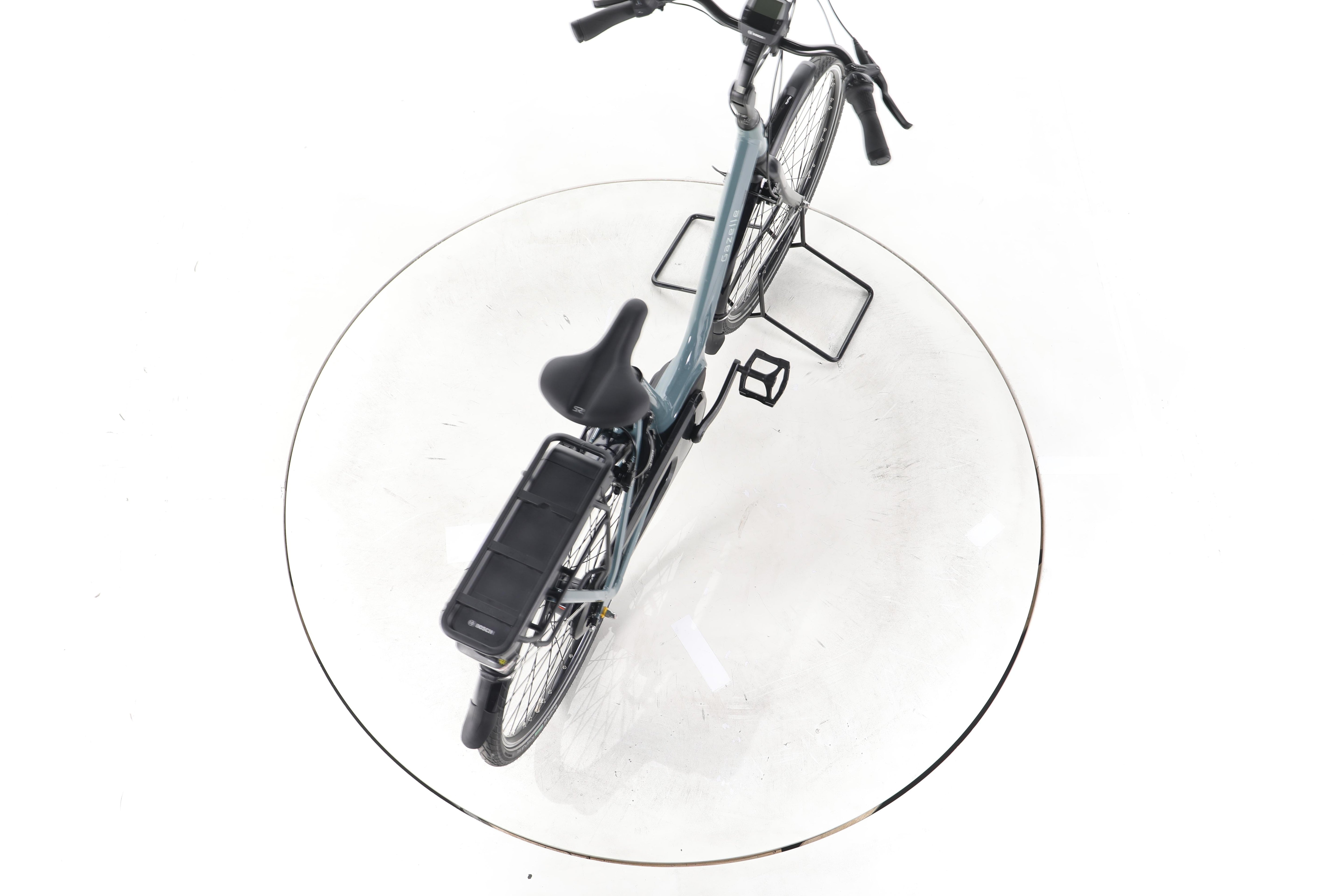 Gazelle Orange C8 HMB City E-Bike Tiefeinsteiger - Image 23