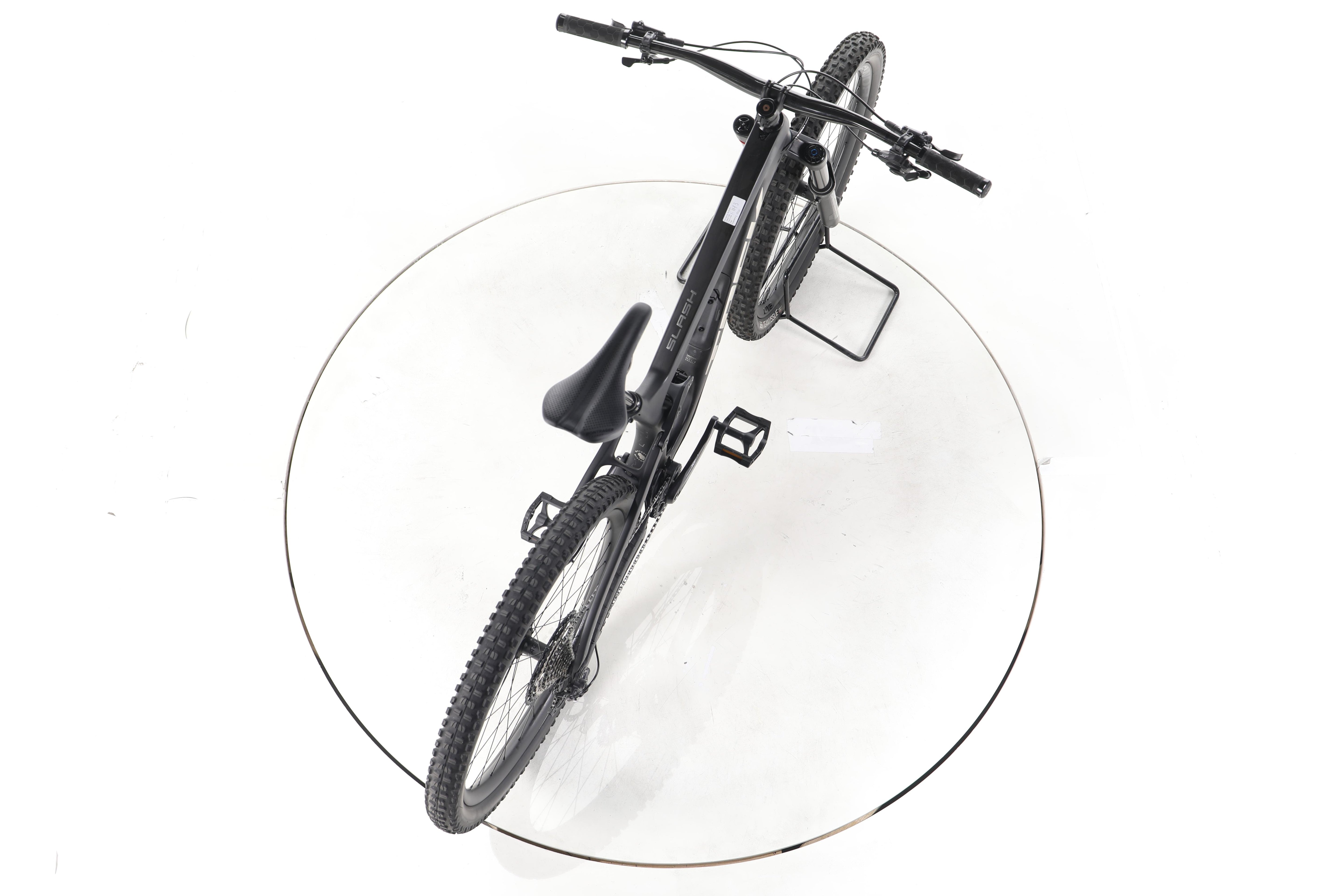 Trek Slash 9.8 XT Gen 5 Fahrrad Fully - Image 23