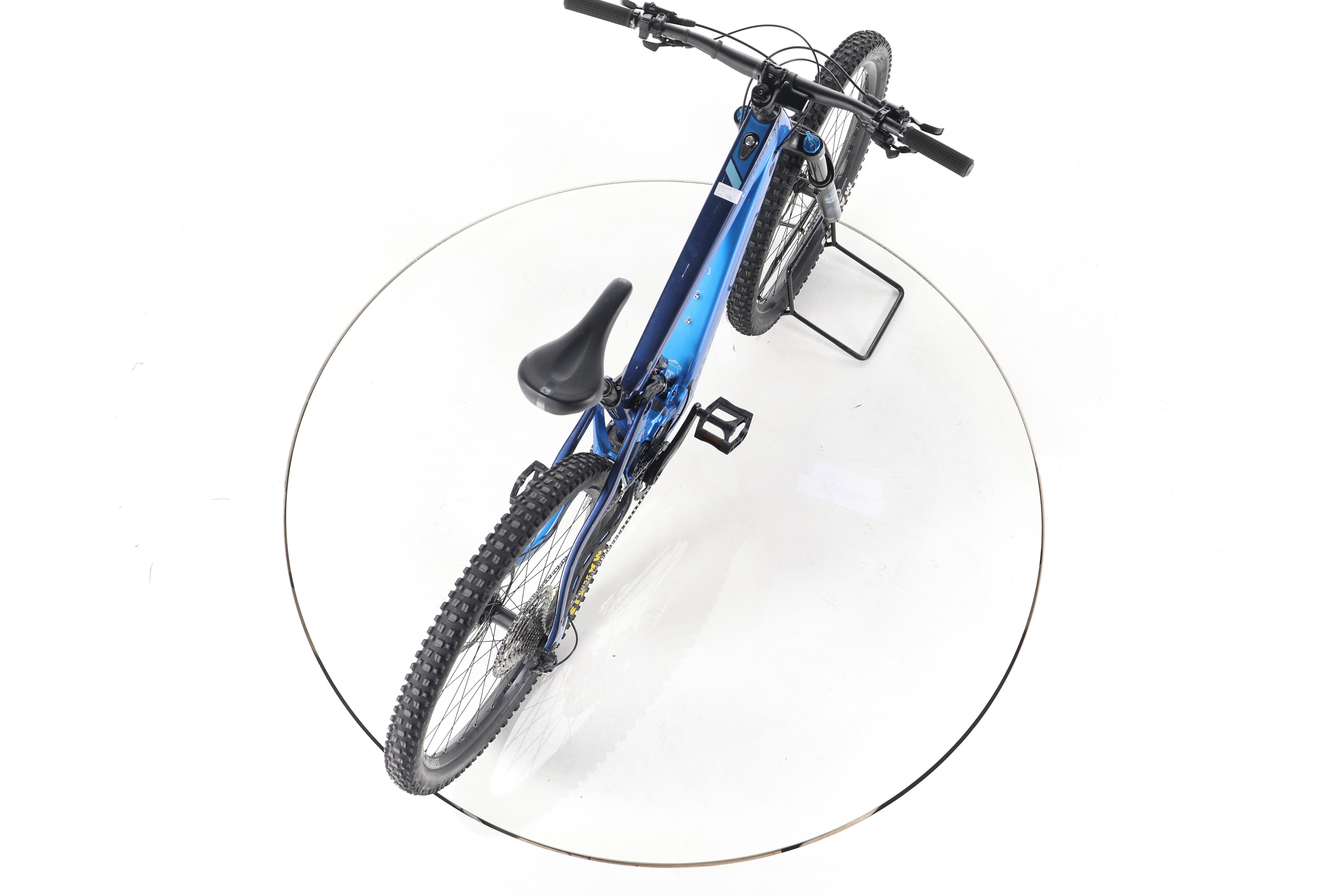 Pivot Cycles Shuttle LT Fully E-Bike Carbon - Image 23