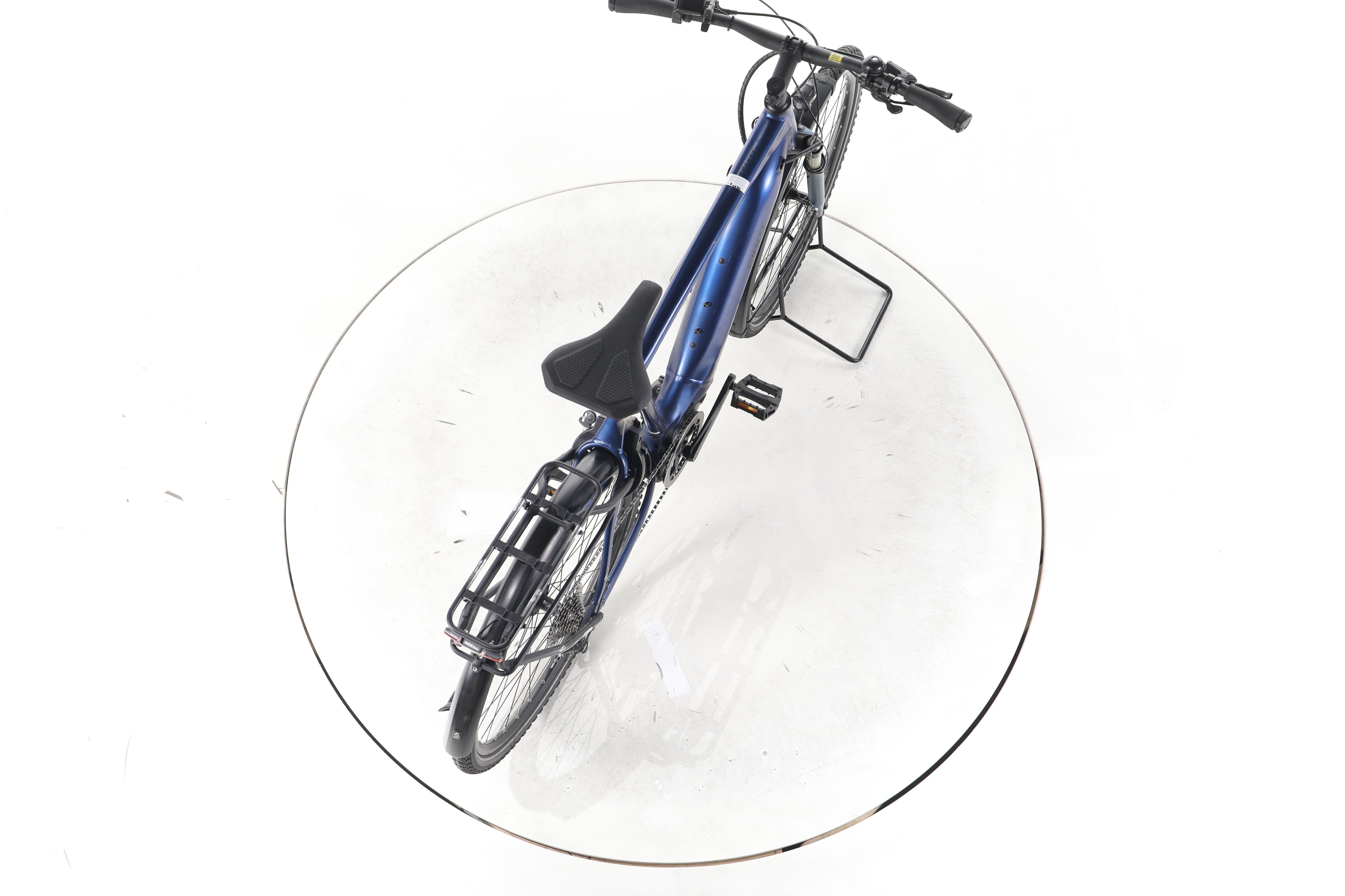 Giant Explore E+ 2 Trekking E-Bike - Image 23