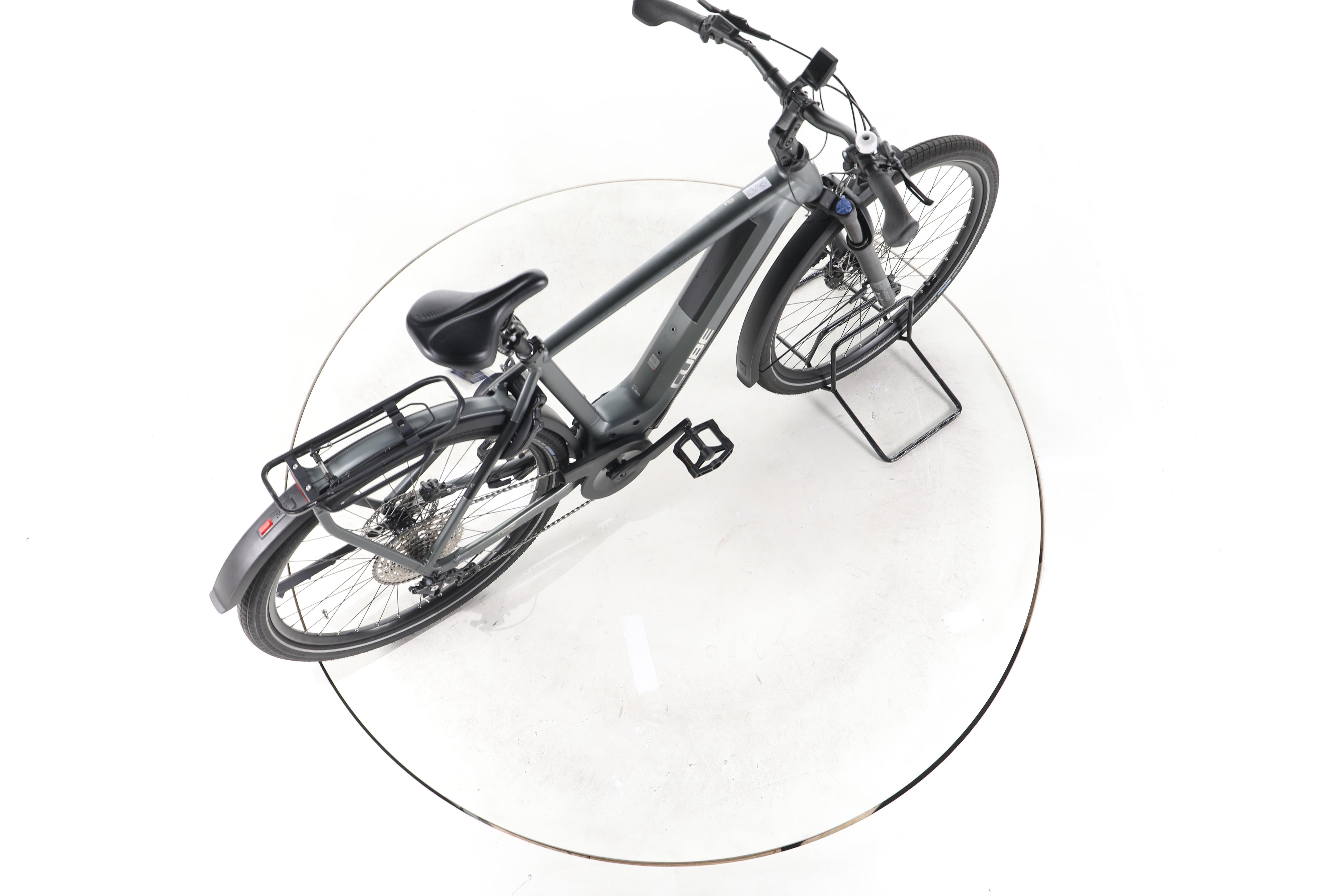 Cube Kathmandu Hybrid Pro Trekking E-Bike - Image 24