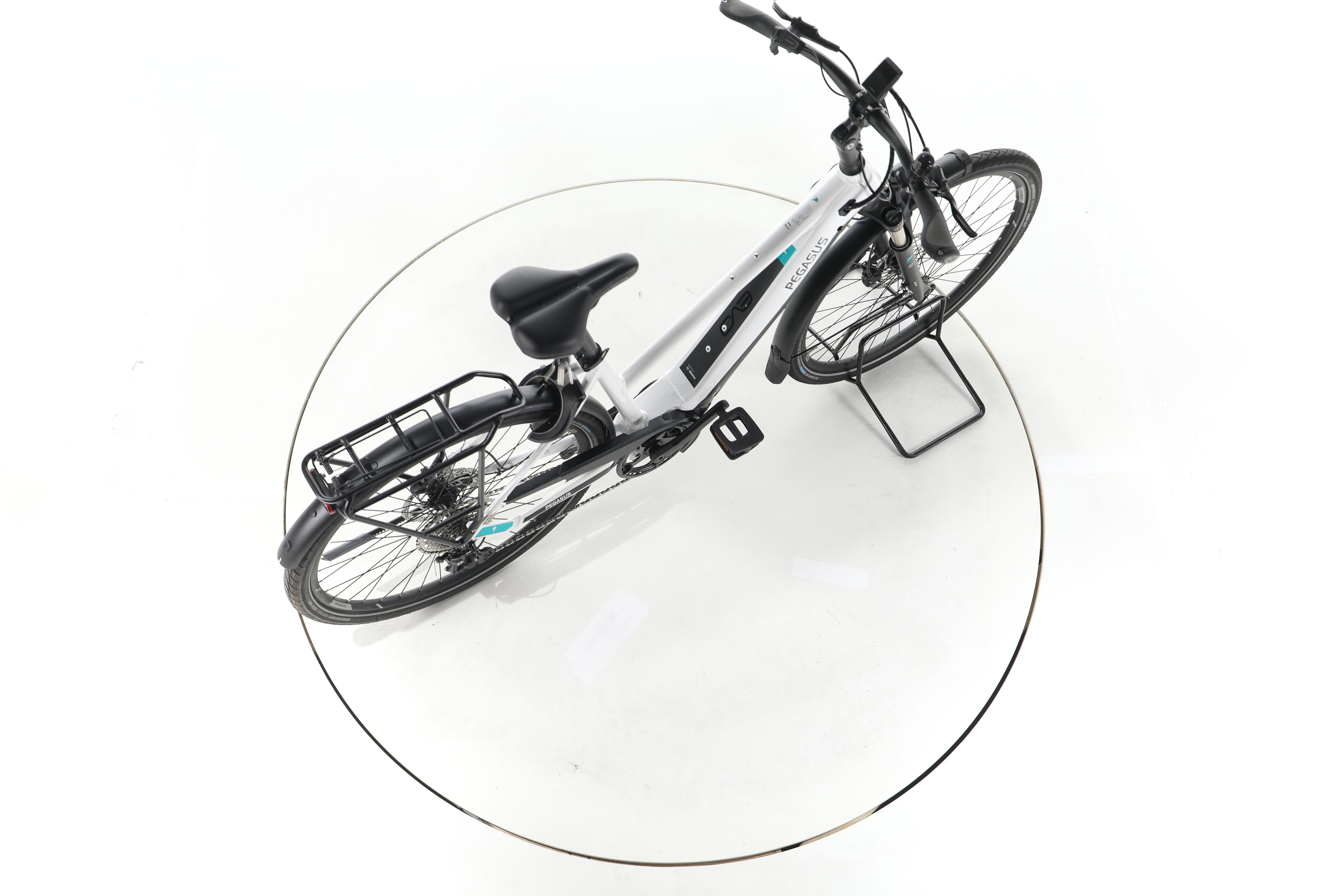 Pegasus Premio EVO 10 Lite Trekking E-Bike - Image 24