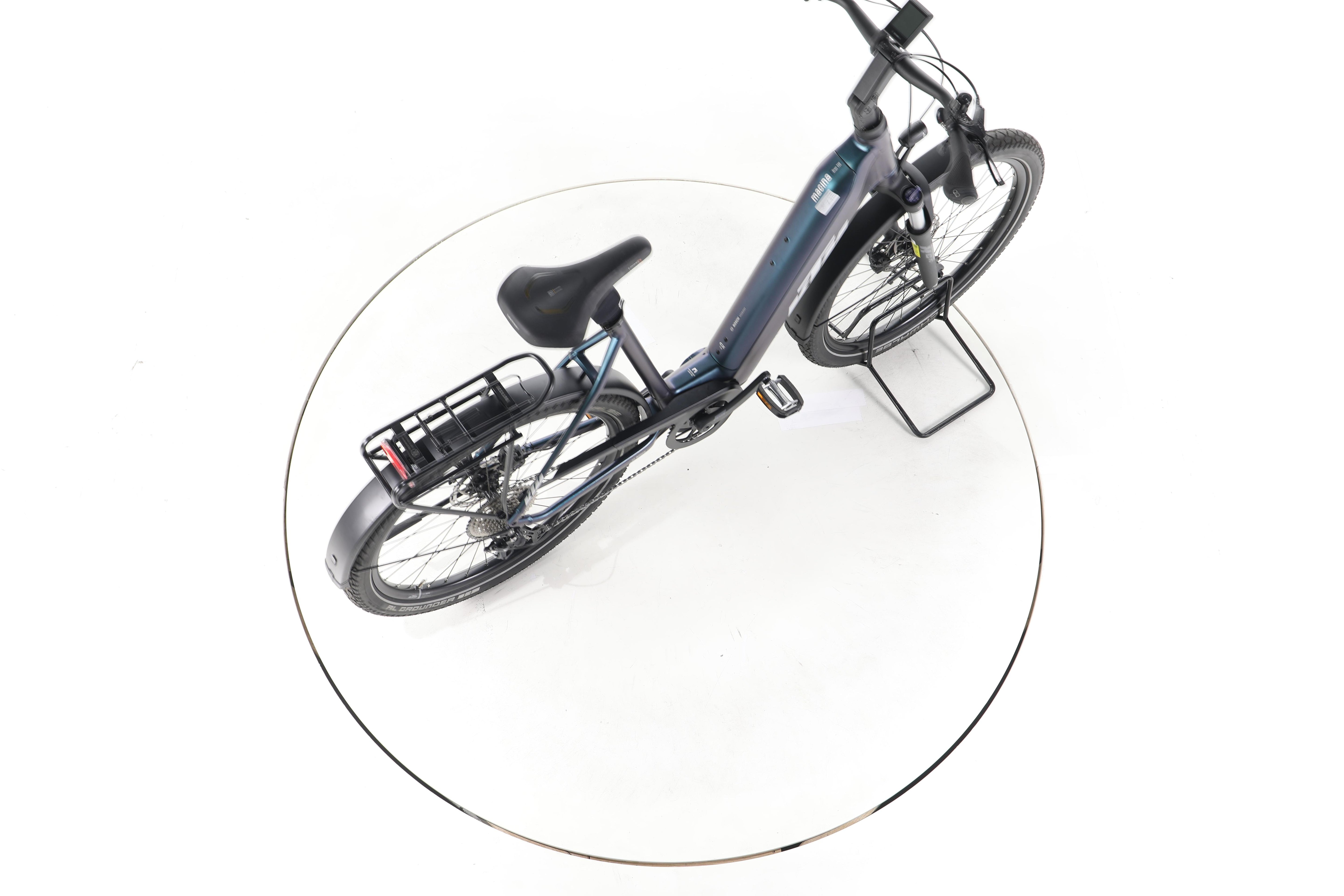 KTM MACINA GRAN 720 US Trekking E-Bike Tiefeinsteiger 2025 - Image 24