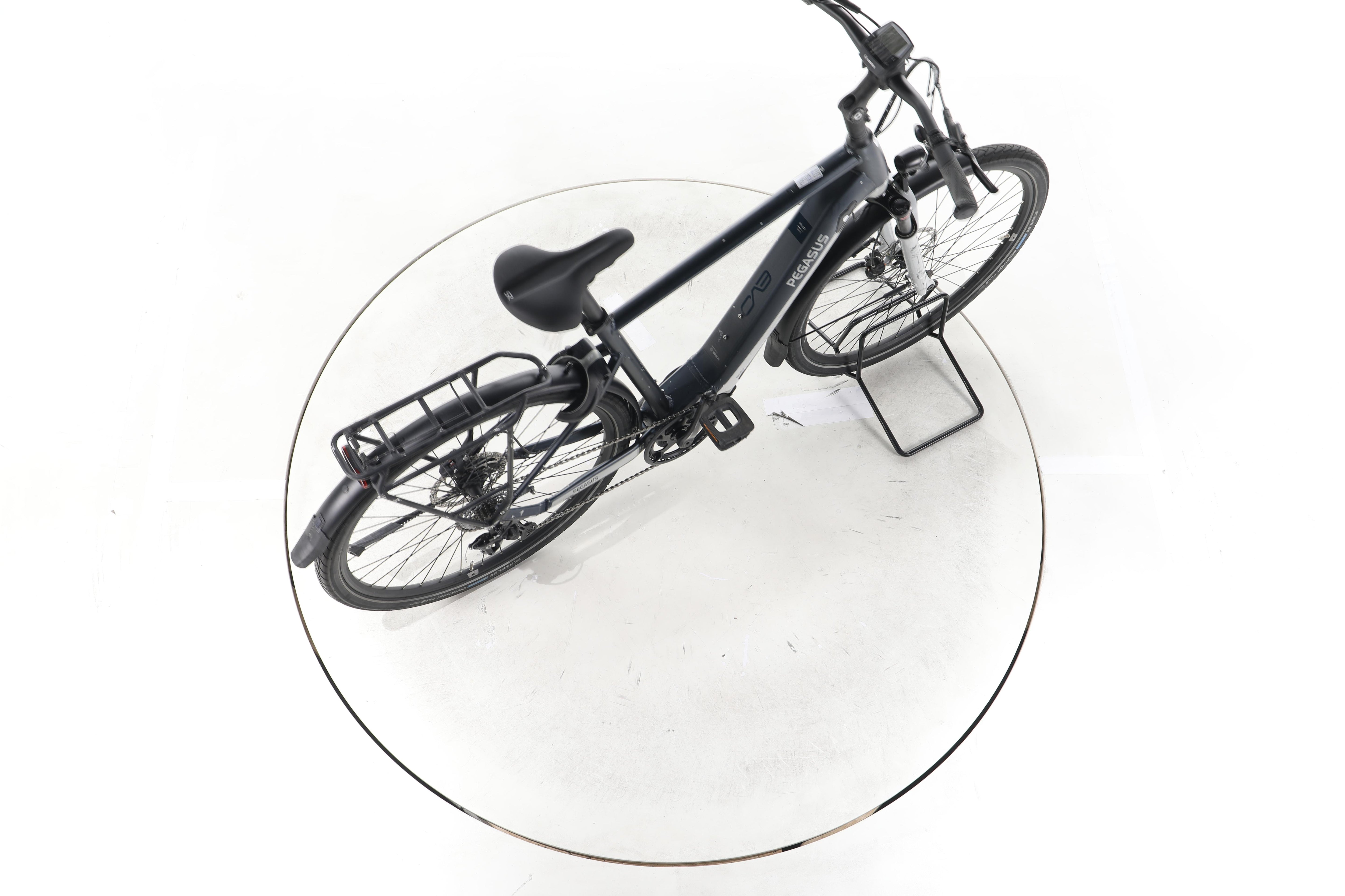 Pegasus Premio EVO Lite Trekking E-Bike - Image 24