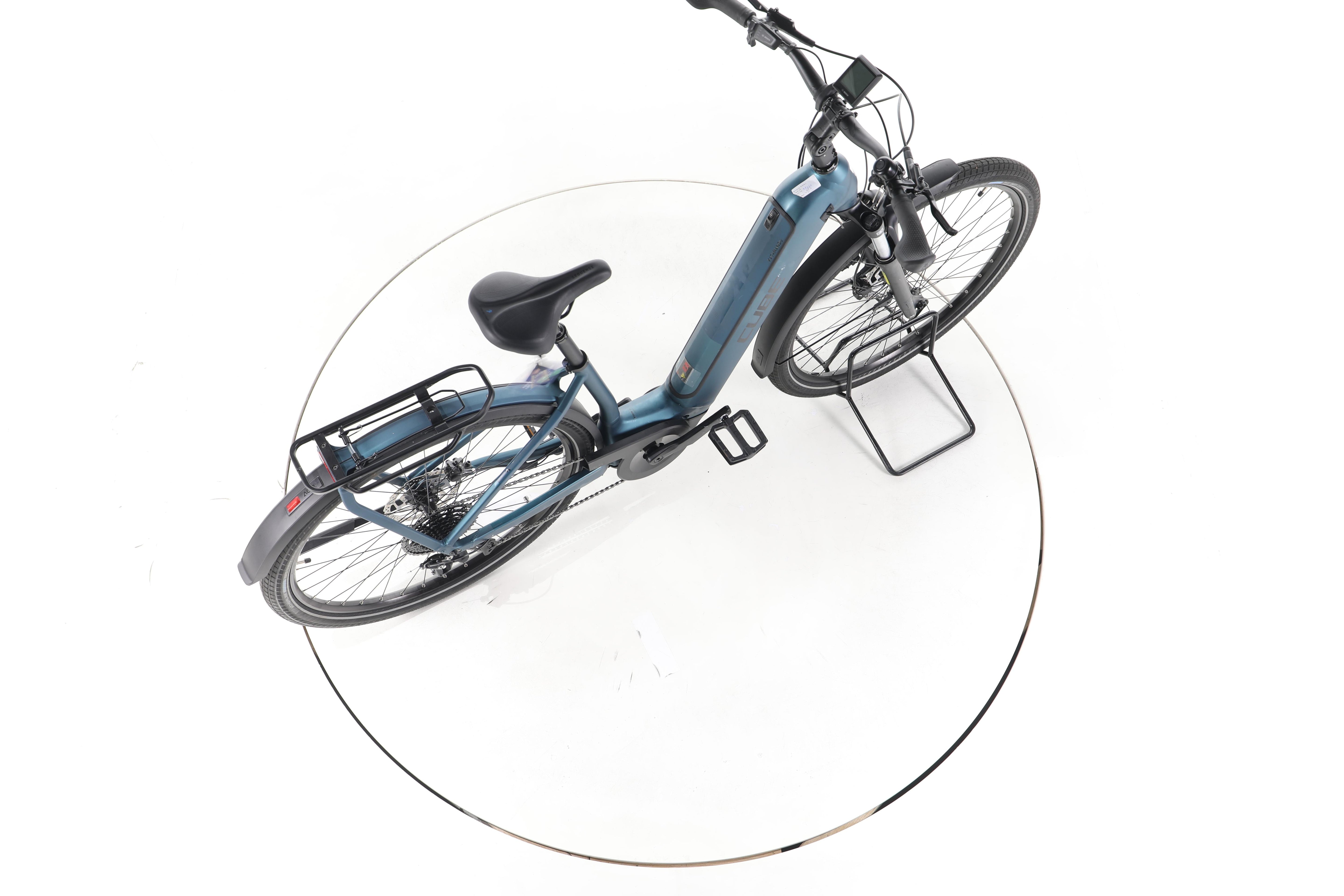 Cube Kathmandu Hybrid ONE Trekking E-Bike Tiefeinsteiger - Image 24
