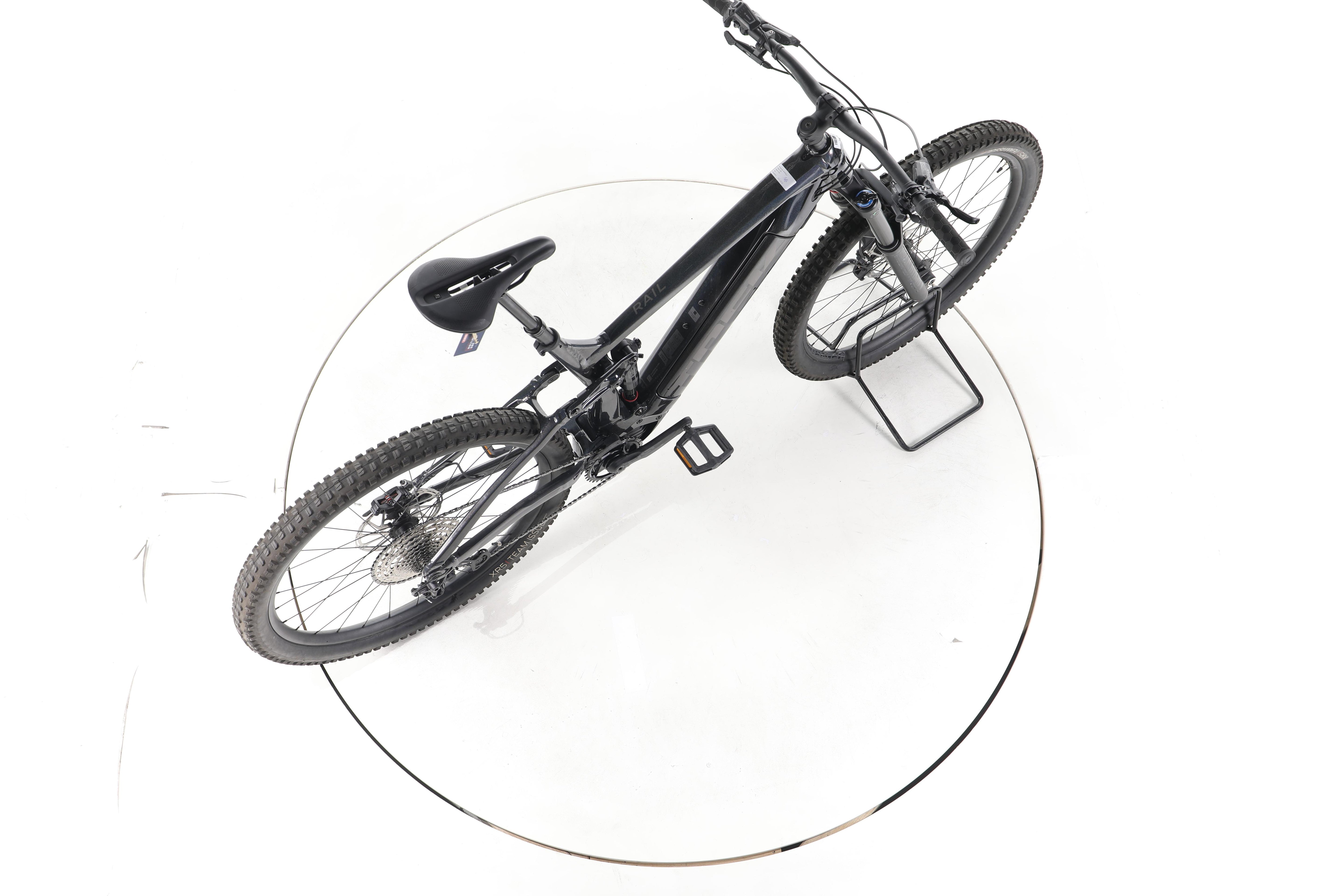 Trek Rail 7 E-Bike Fully - Image 24