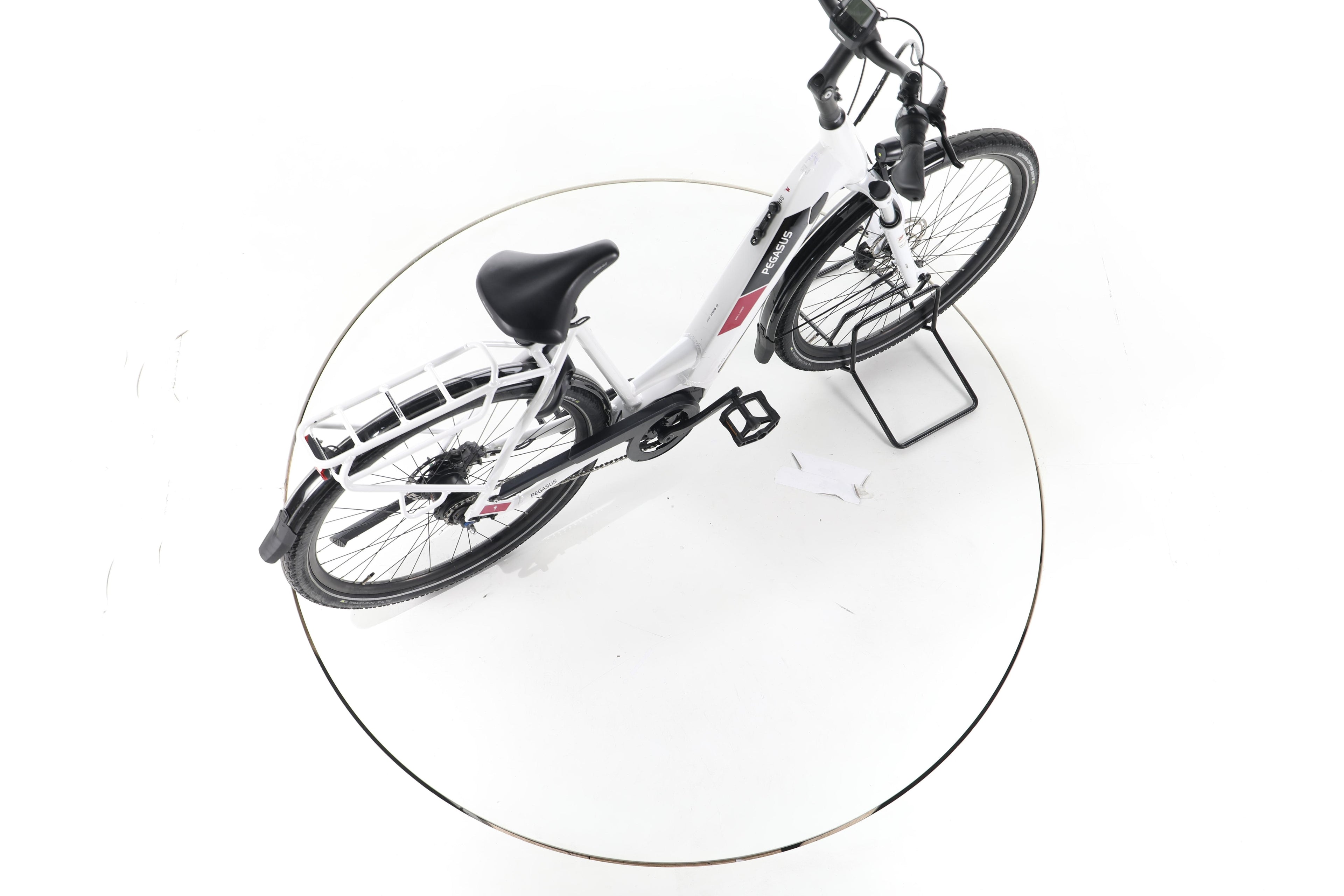 Pegasus Solero EVO 8R City E-Bike Tiefeinsteiger - Image 24