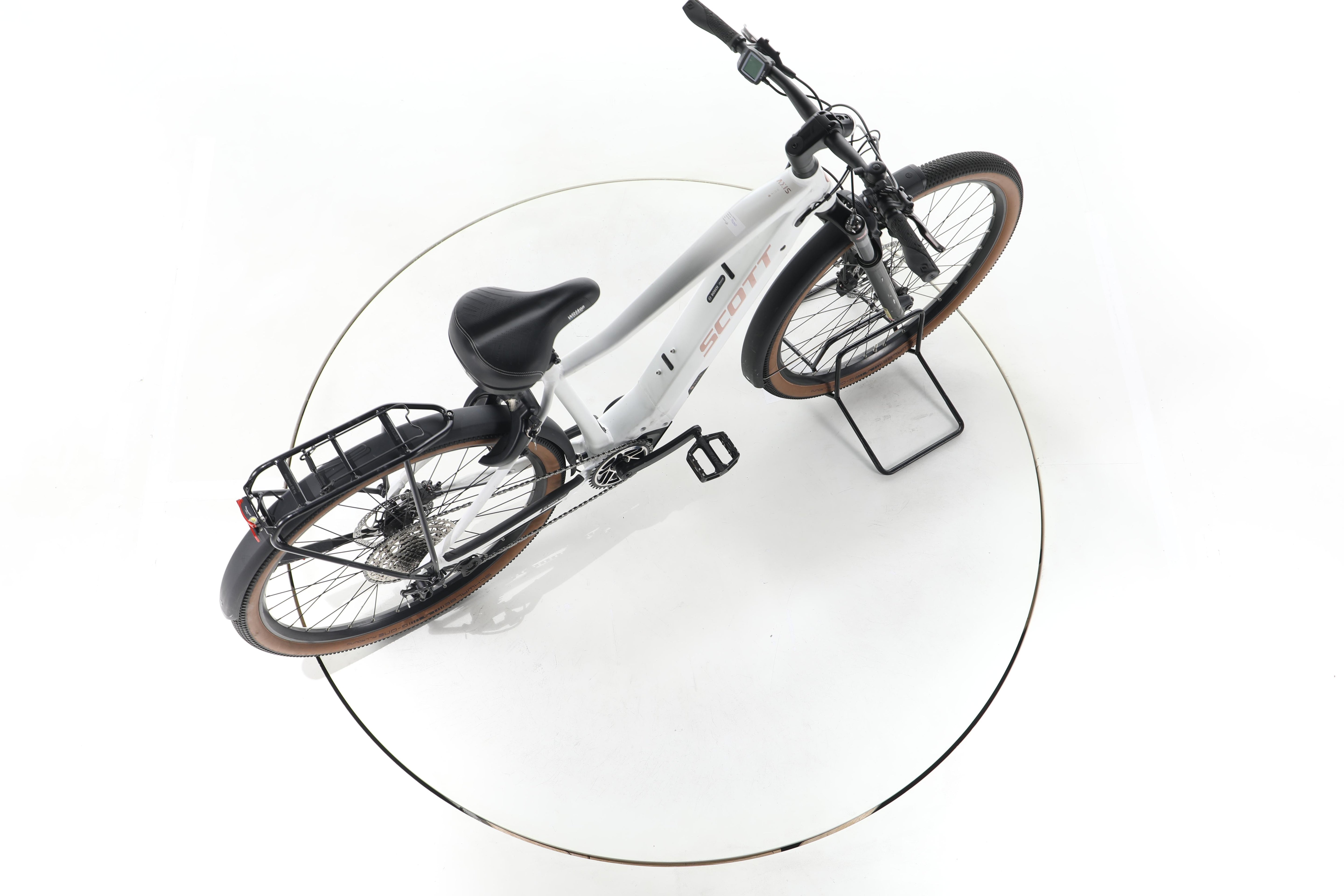 Scott Axis eRide 10 Trekking E-Bike - Image 24