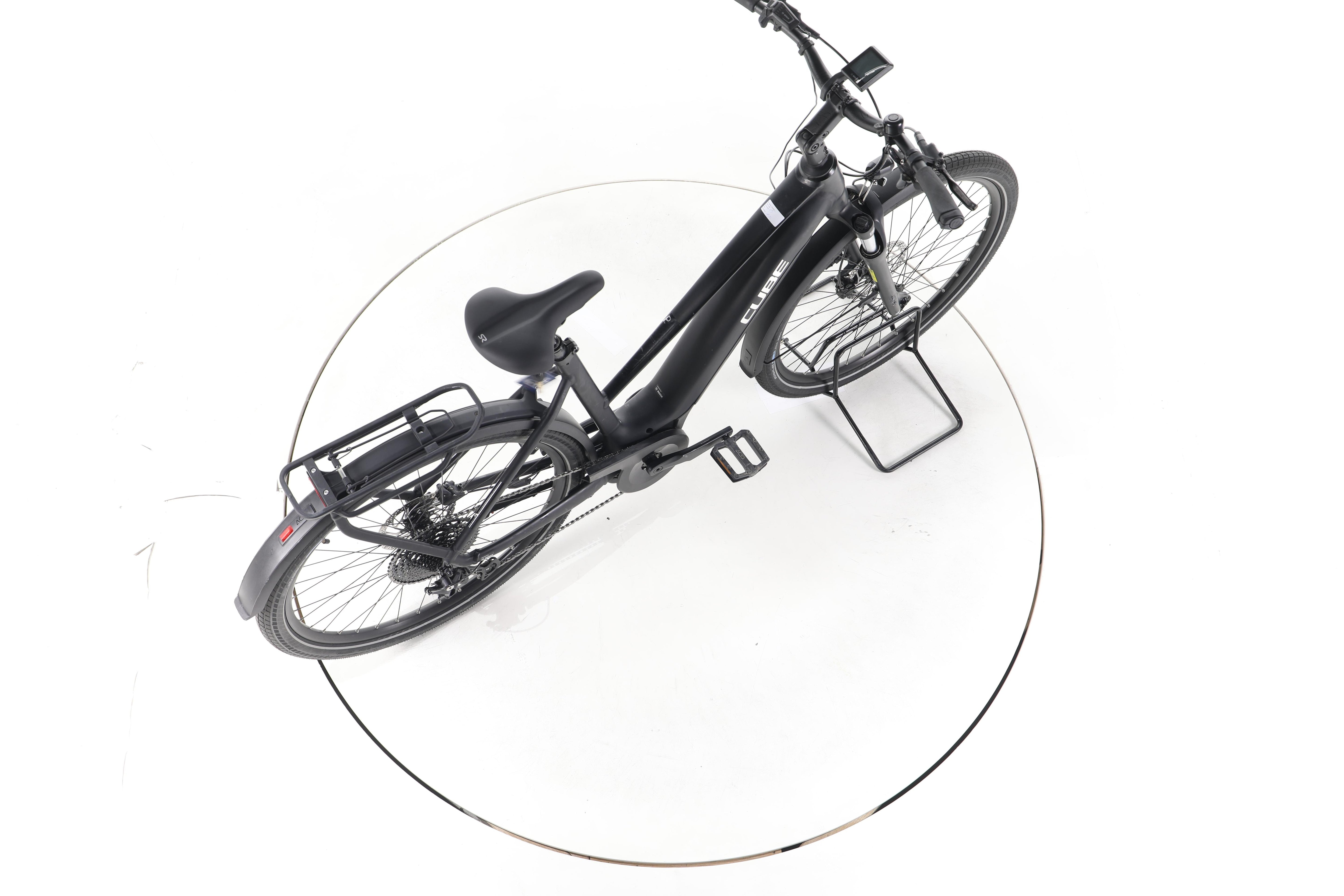 Cube Touring Hybrid Pro Trekking E-Bike - Image 24