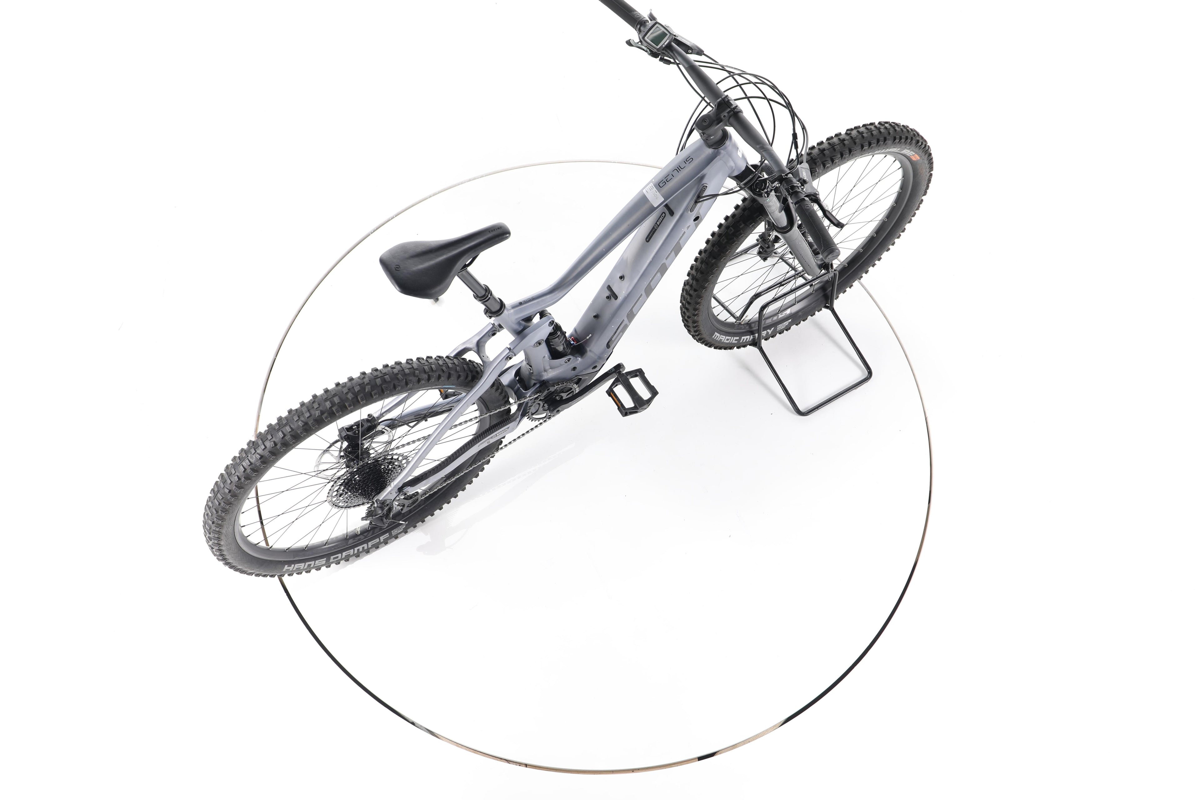Scott Genius eRIDE 930 Fully E-Bike - Image 24