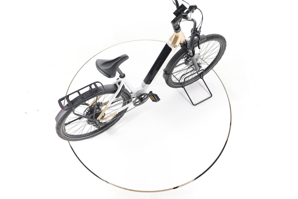 Spusu Tiefeinsteiger Trekking E-Bike Tiefeinsteiger 2024 - Image 24