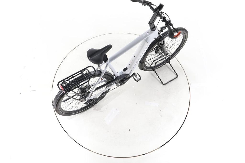 KTM Macina Style Pro Trekking E-Bike - Image 24