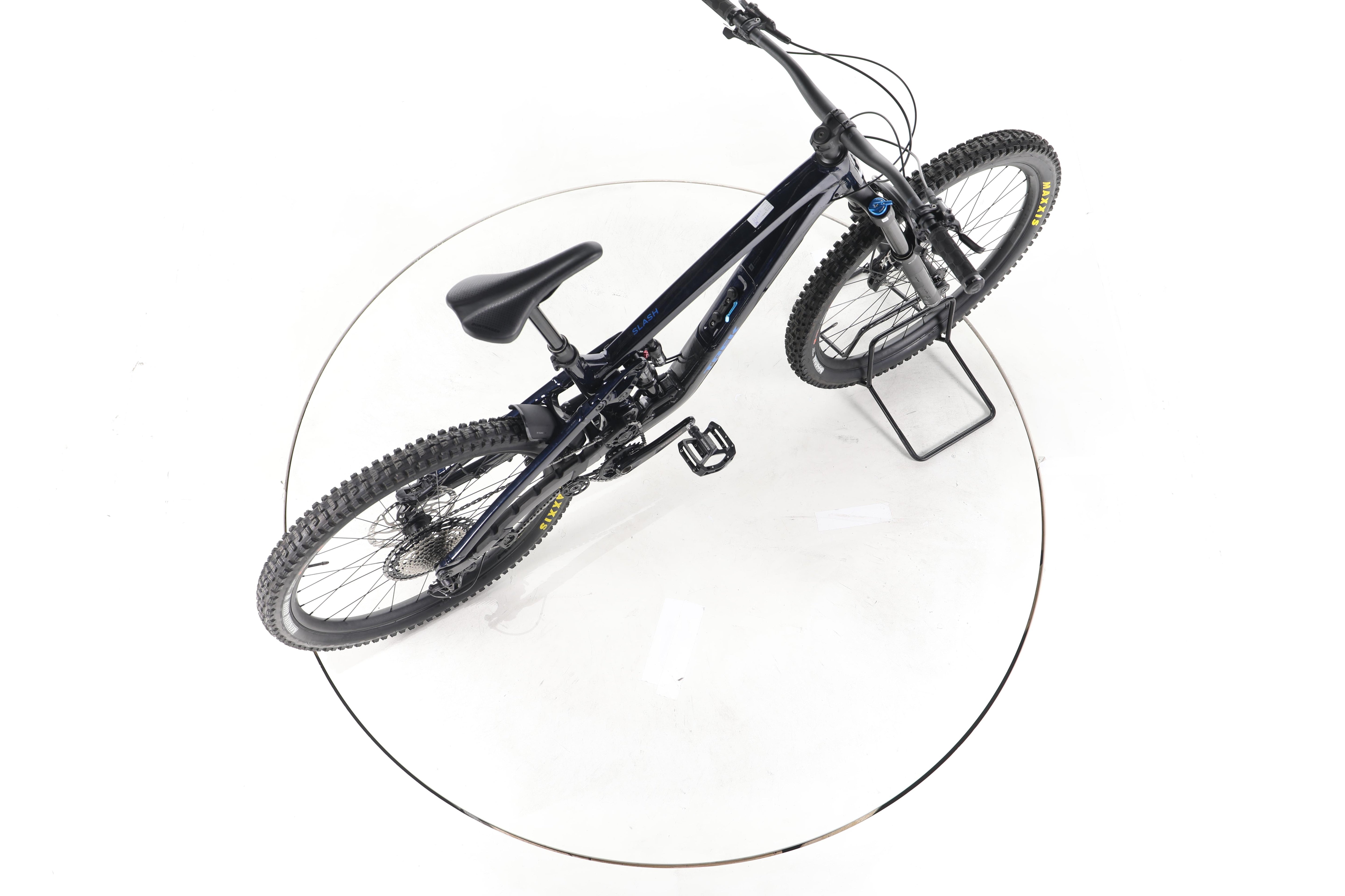 Trek Slash 8 Gen 6 Fahrrad Fully - Image 24
